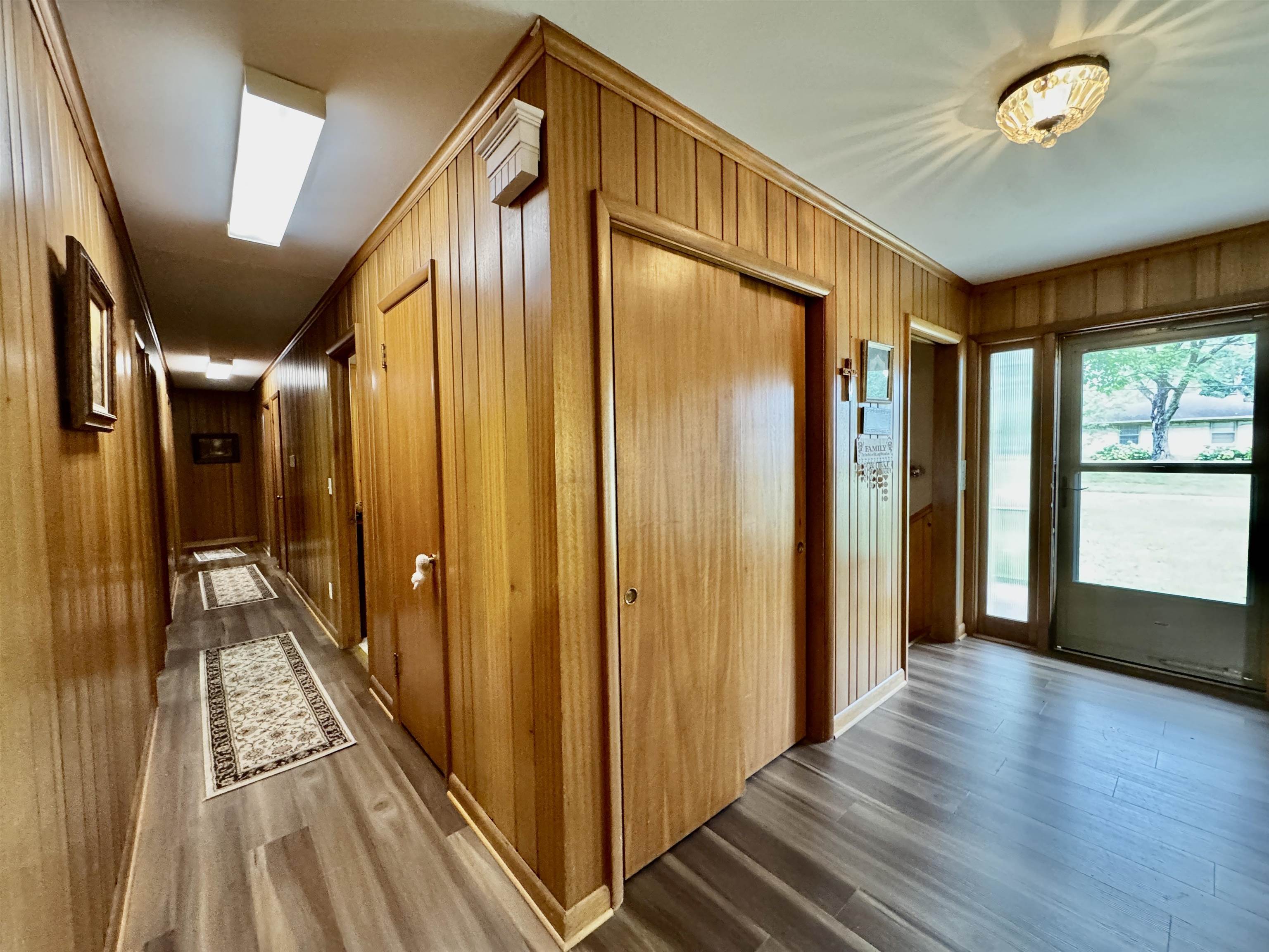 Photo 19 of 1201 Edgewood Drive