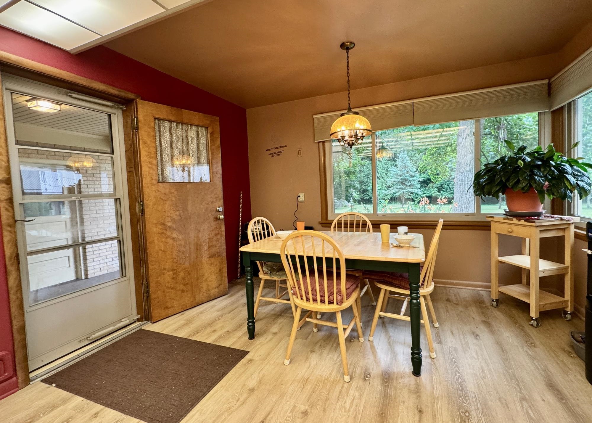 Homes for sale in Warsaw, IN | 1201 Edgewood Dr, Warsaw, IN 46580 | MLS# 202524013