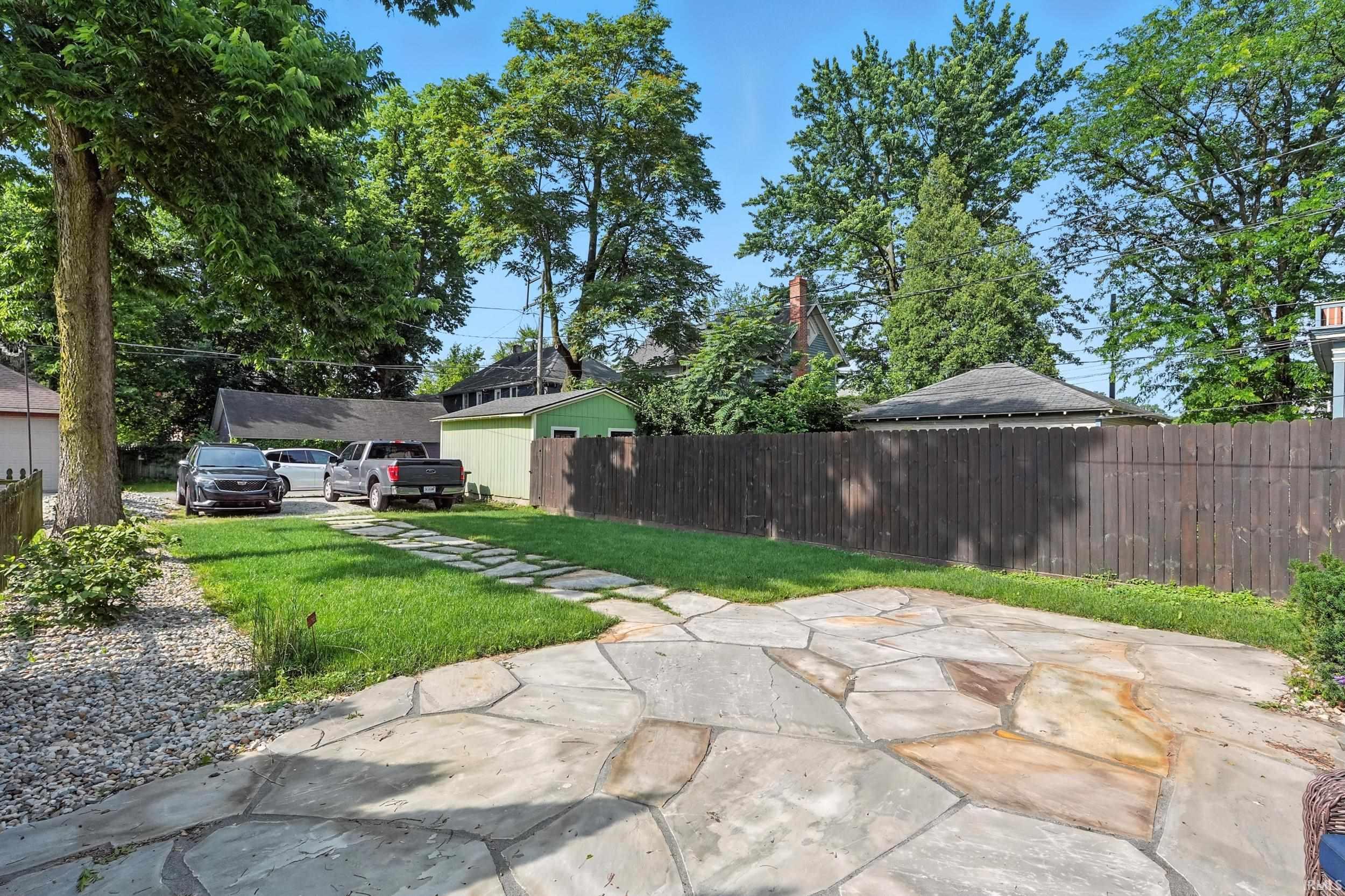Photo 29 of 1231 W Washington Boulevard