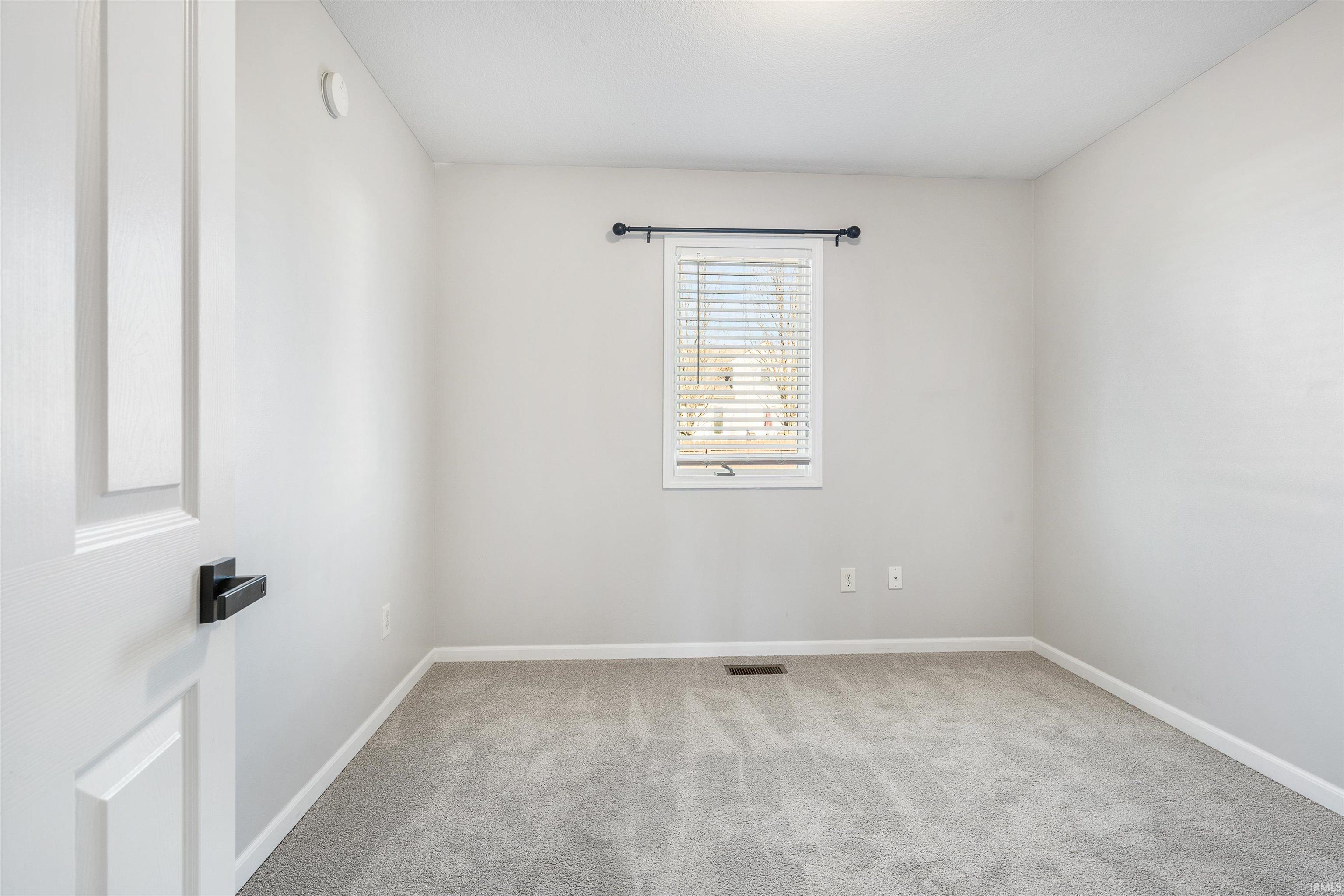 Photo 12 of 15007 Knobcone Court