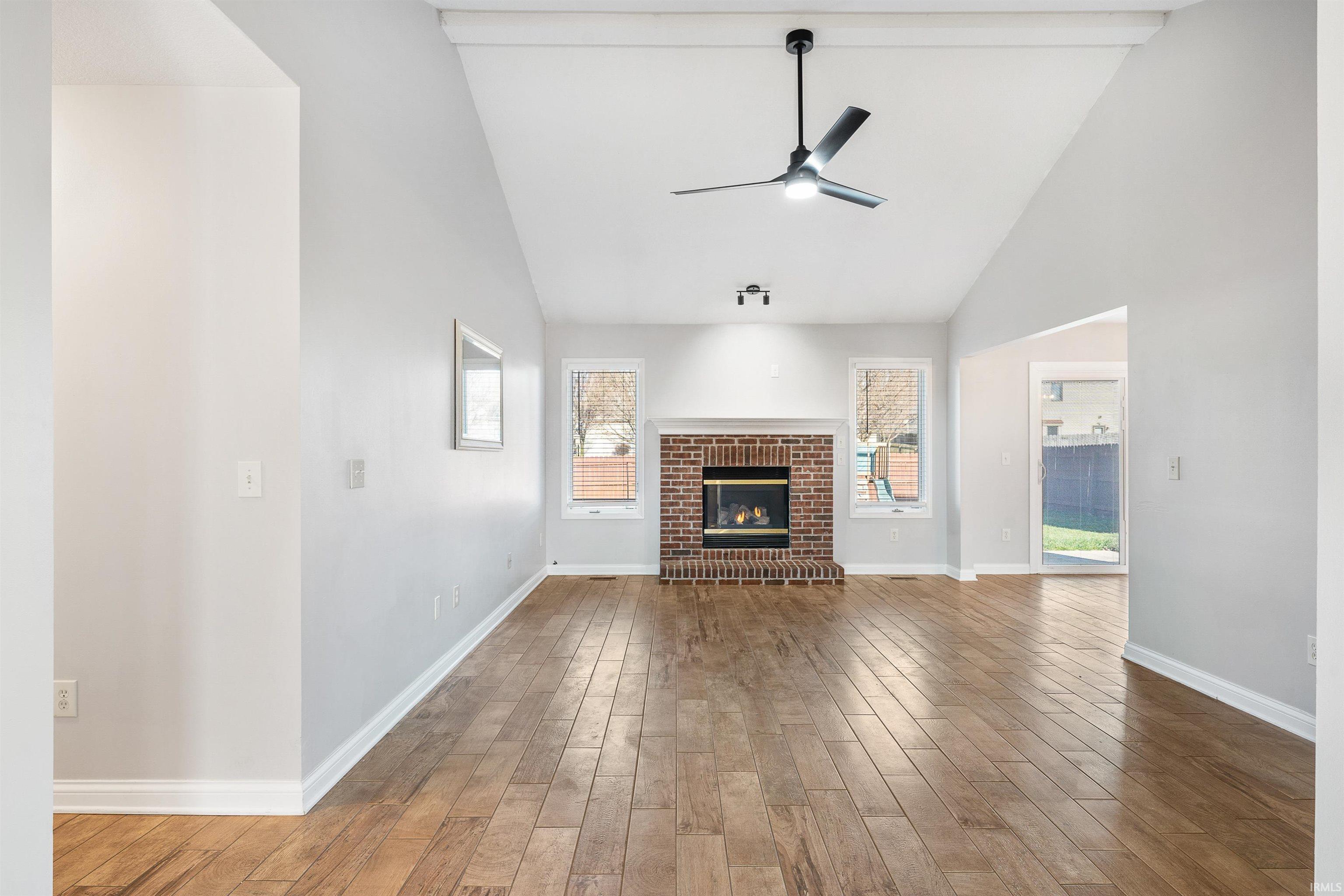 Photo 2 of 15007 Knobcone Court