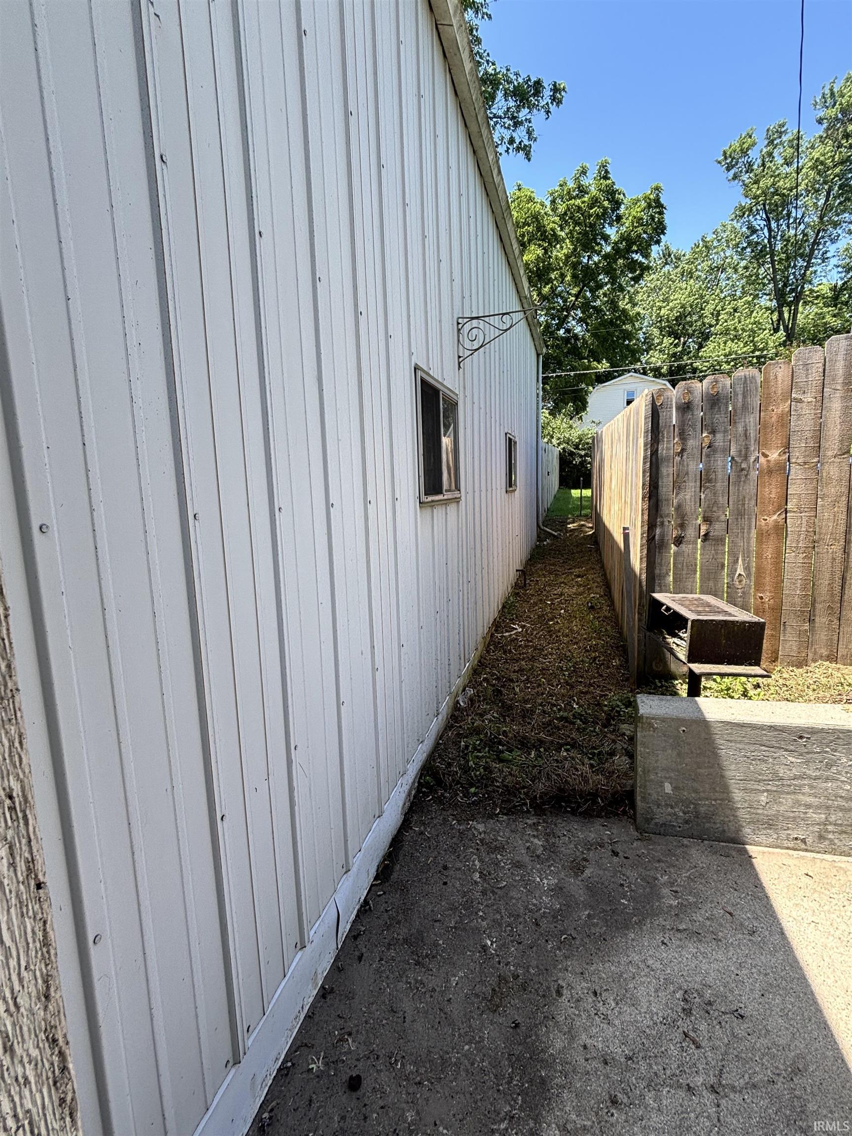 Property Photo 23