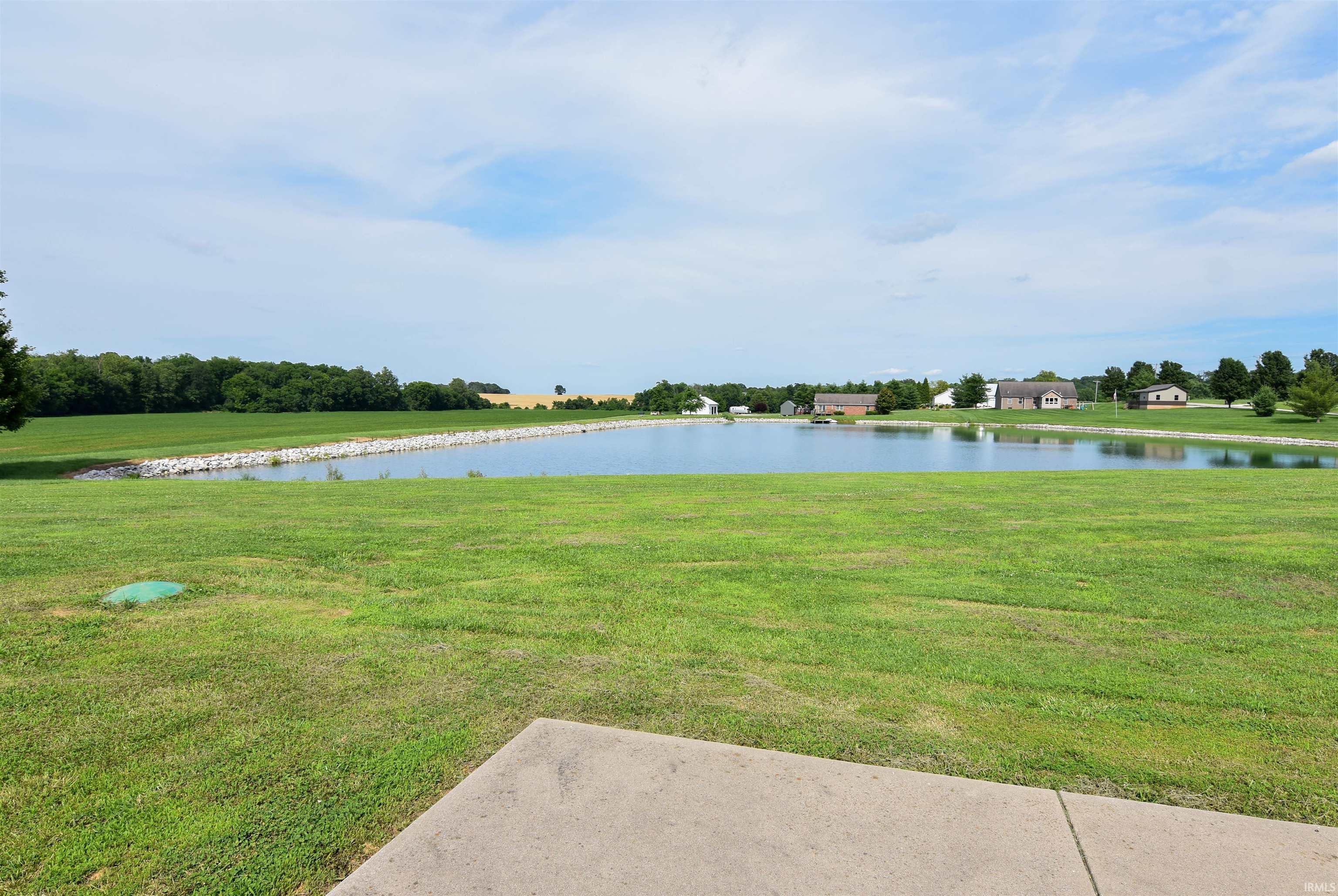 Homes for sale in Mount Vernon, IN | 2450 Kihn Ln, Mount Vernon, IN 47620 | MLS# 202524064