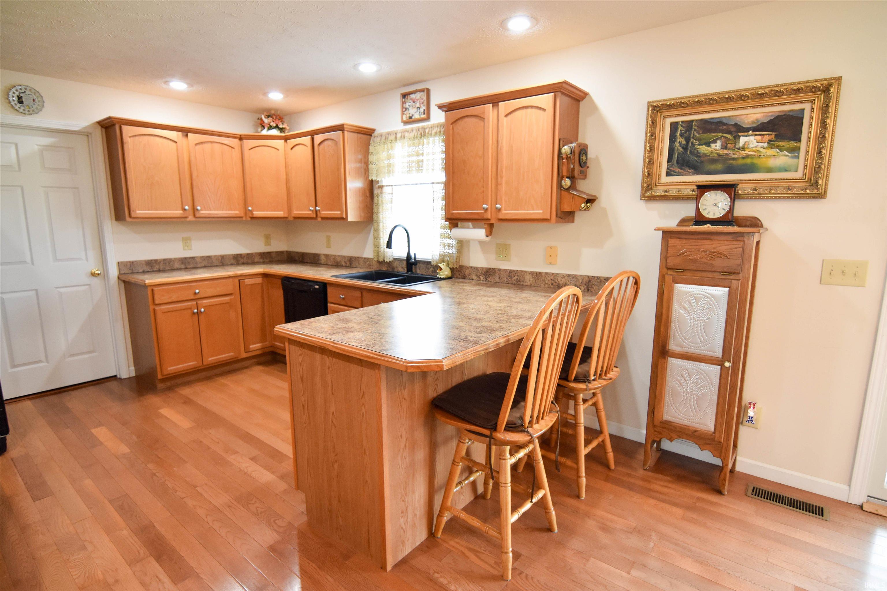 Homes for sale in Mount Vernon, IN | 2450 Kihn Ln, Mount Vernon, IN 47620 | MLS# 202524064