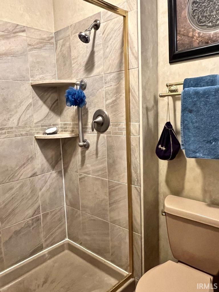 Photo 22 of 408 Duryea Drive