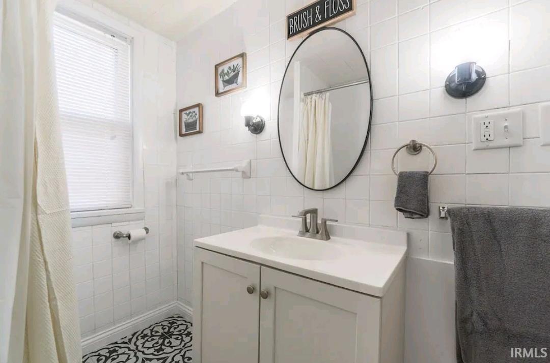 Photo 26 of 613 Lavina Street