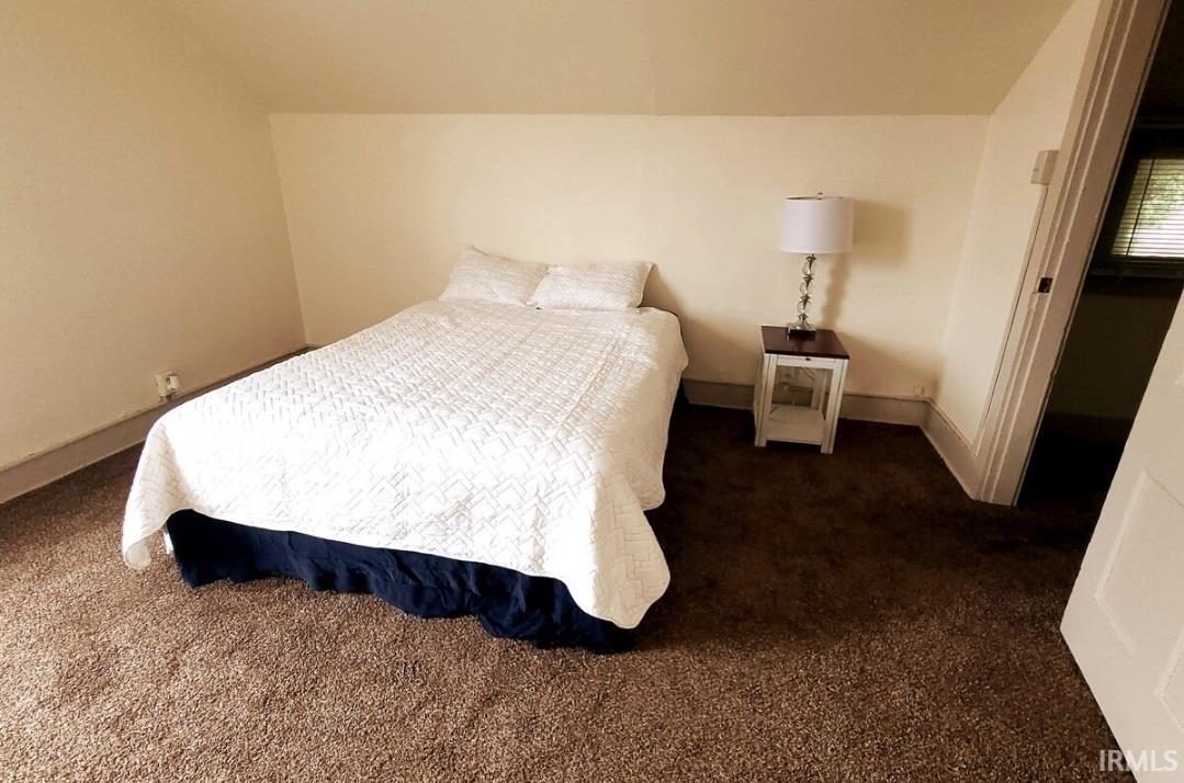 Photo 8 of 613 Lavina Street