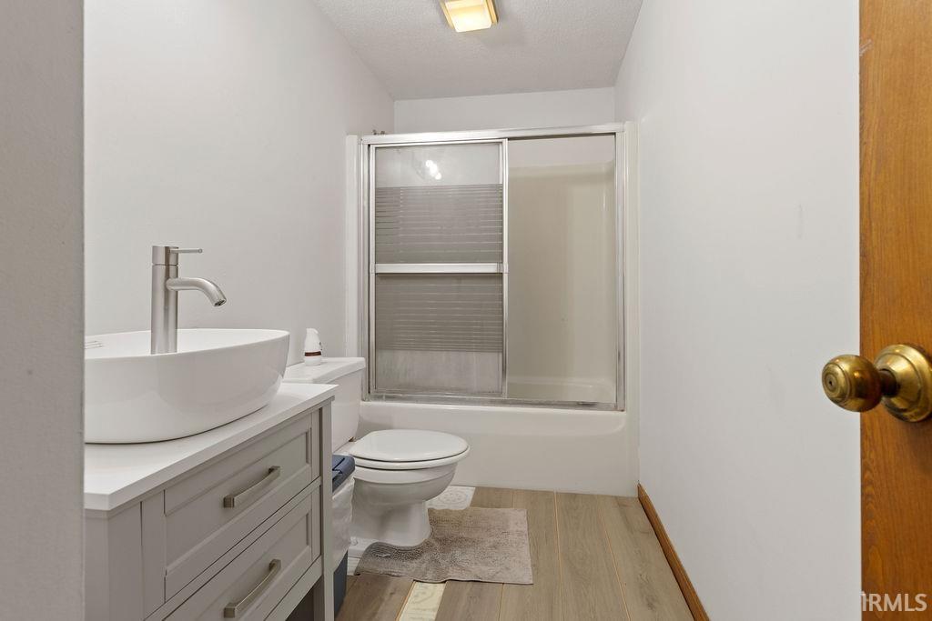 Photo 16 of 1007 E Sheridan Street