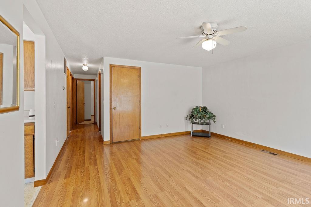 Photo 6 of 1007 E Sheridan Street