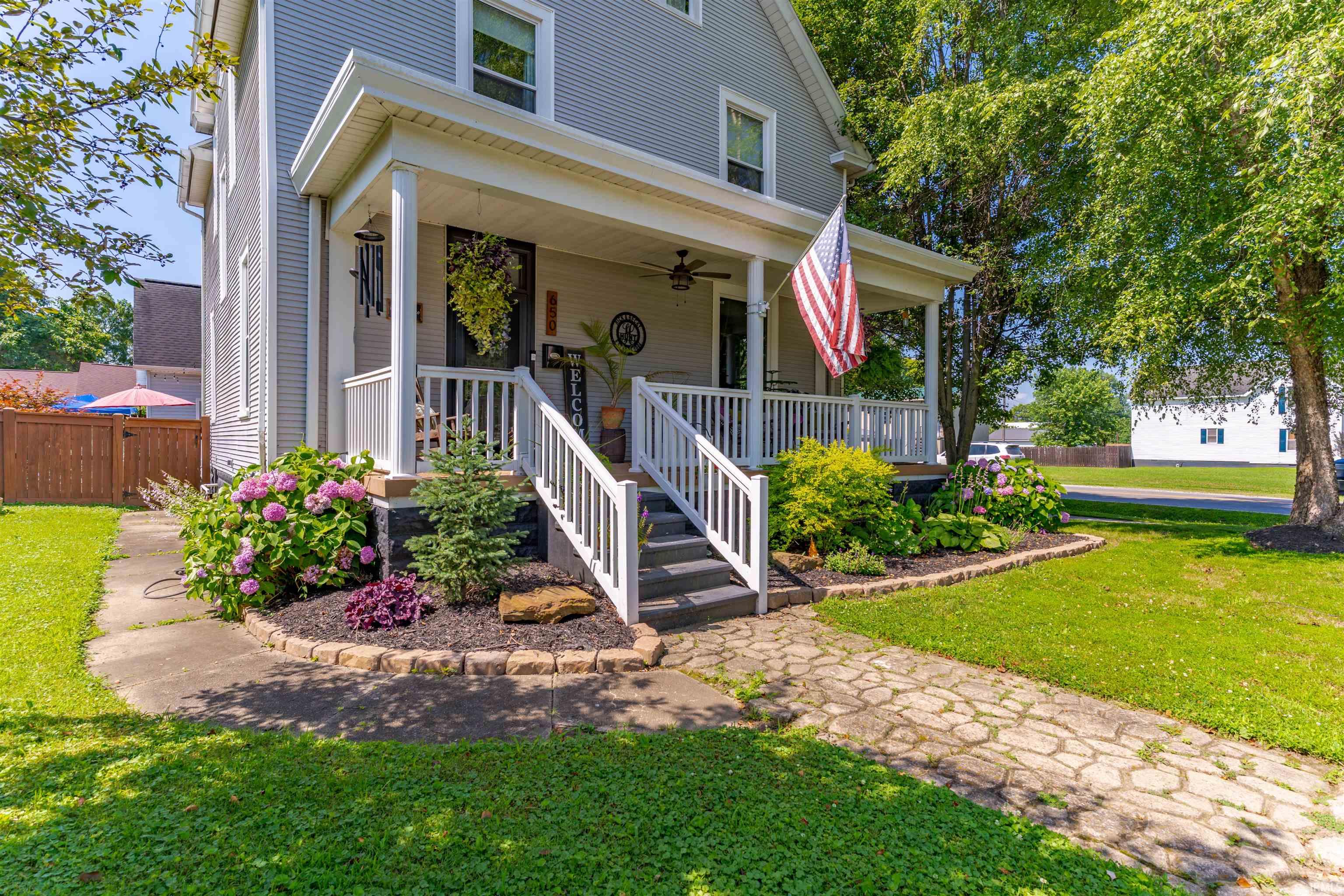 Homes for sale in Rockport, IN | 650 Main St, Rockport, IN 47635 | MLS# 202524150