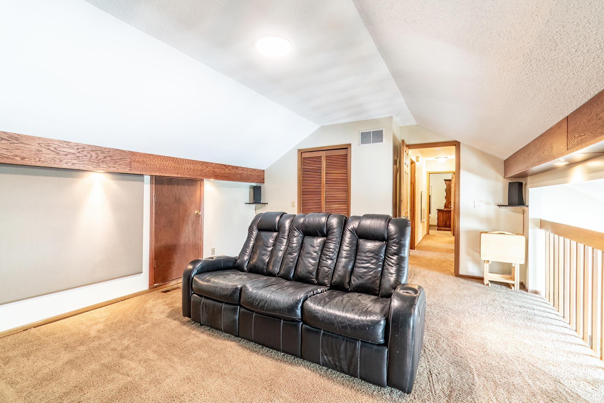 Photo 31 of 11215 Crested Oak Court