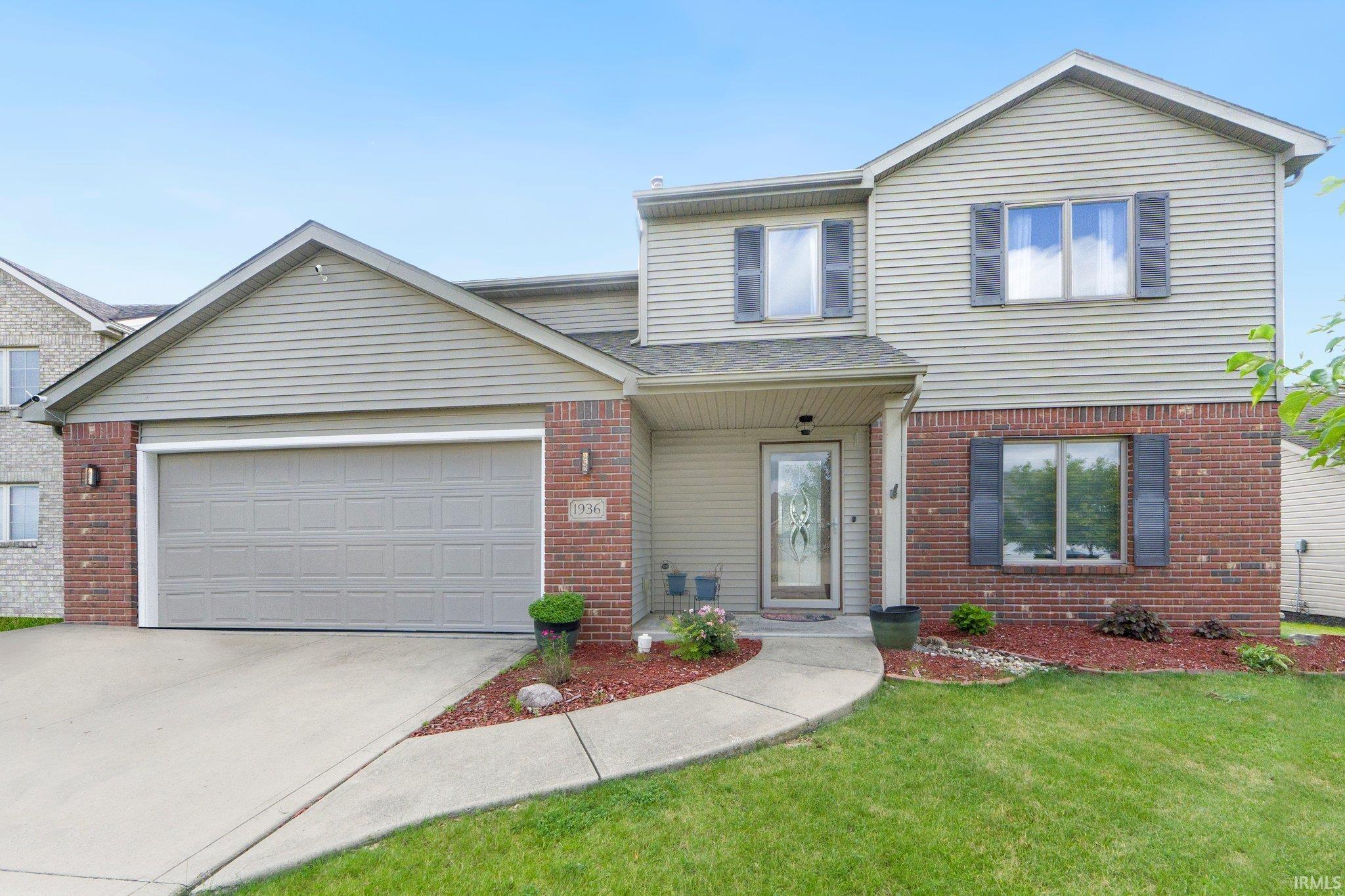 Homes for sale in Fort Wayne, IN | 1936 Mark Anthony Xing, Fort Wayne, IN 46818 | MLS# 202524216