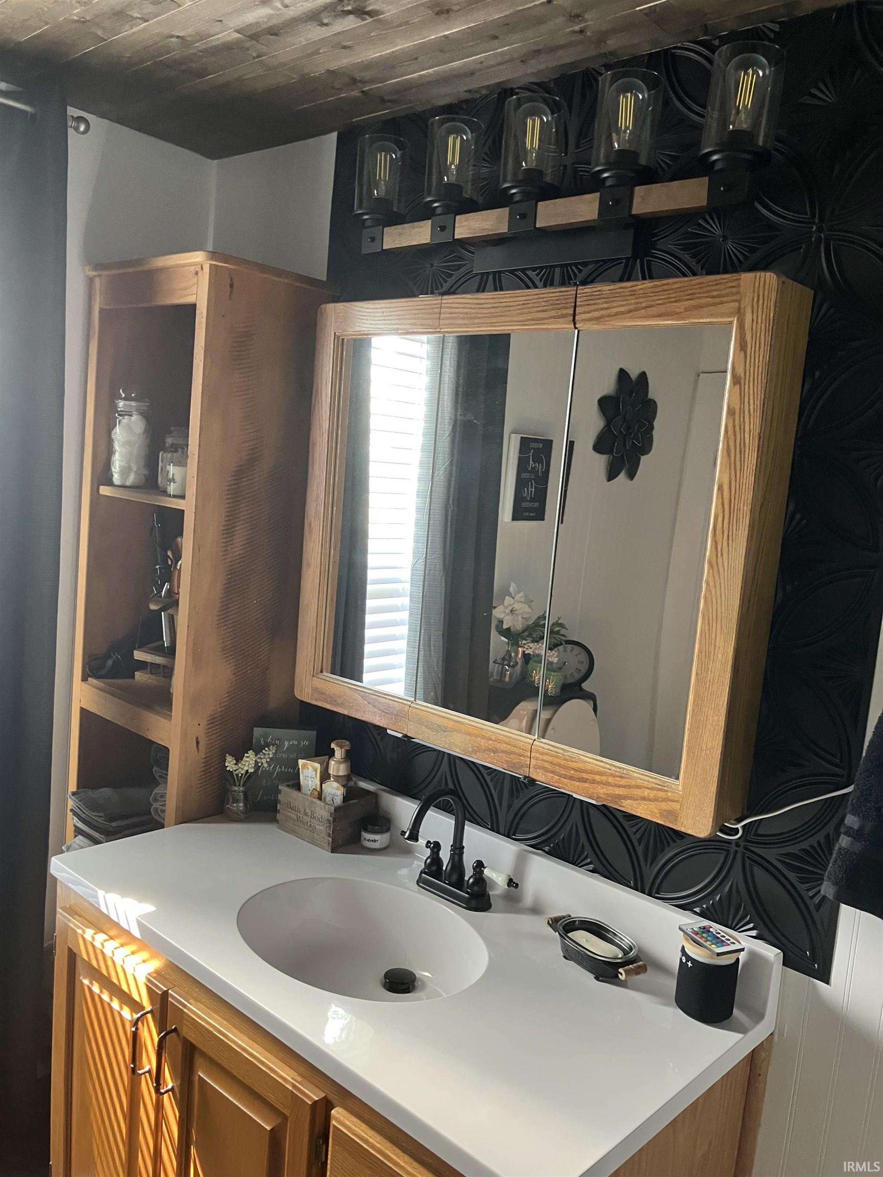 Photo 6 of 8507 W 200 N