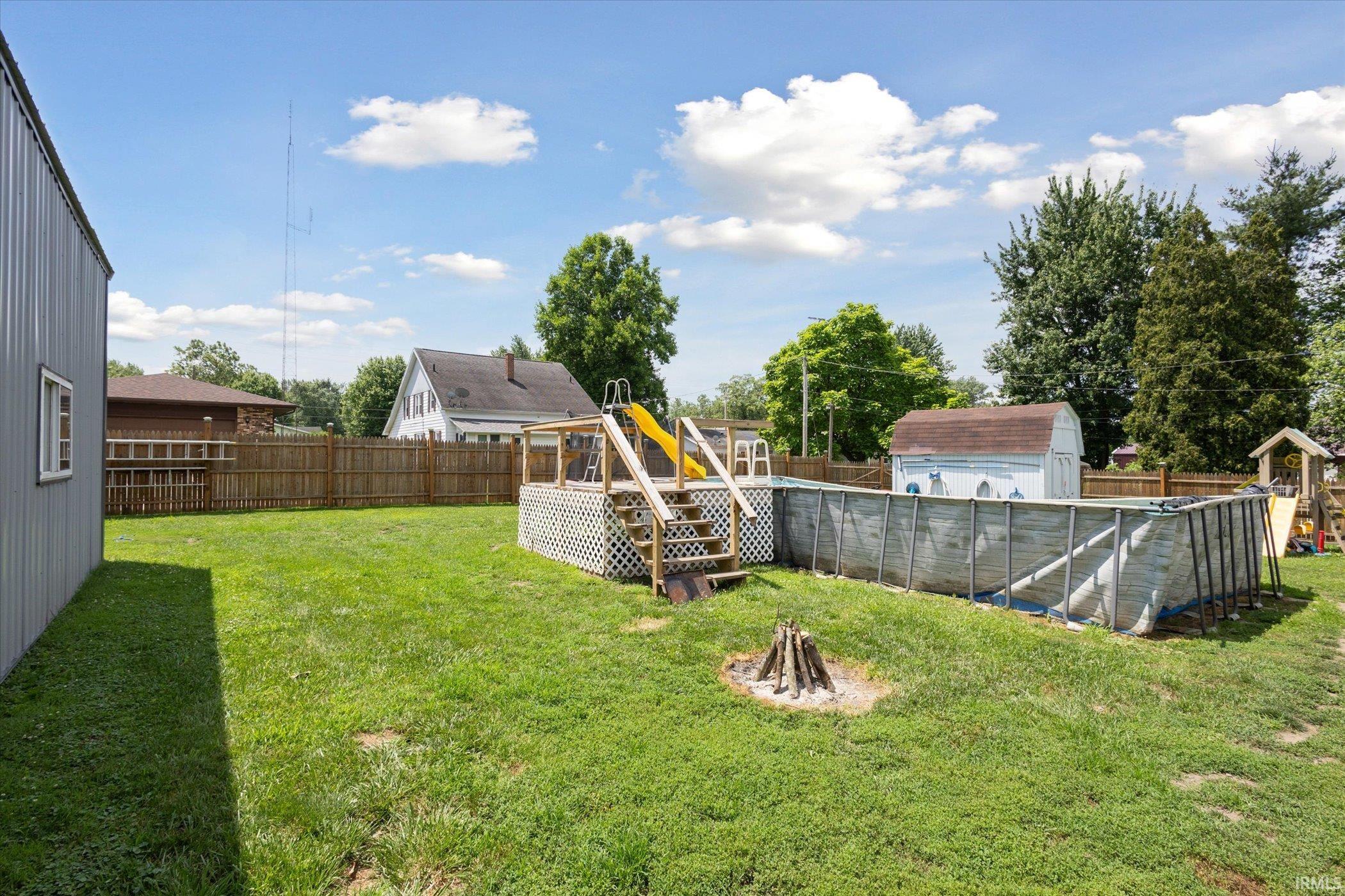Photo 35 of 661 W Jefferson Street