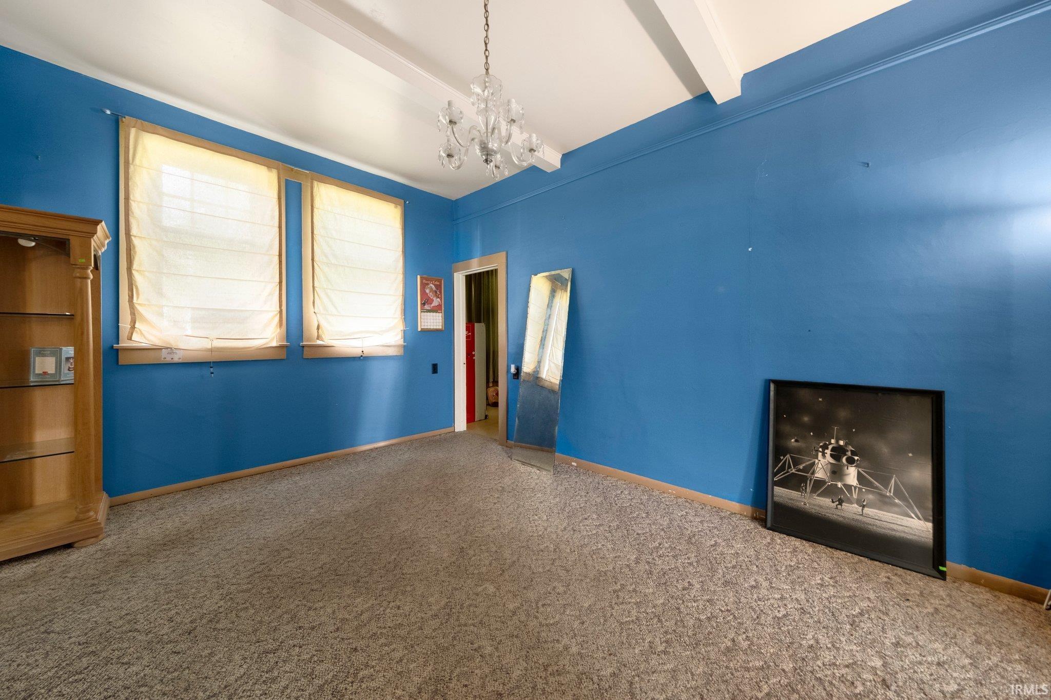 Photo 7 of 725 E Fort Wayne Street