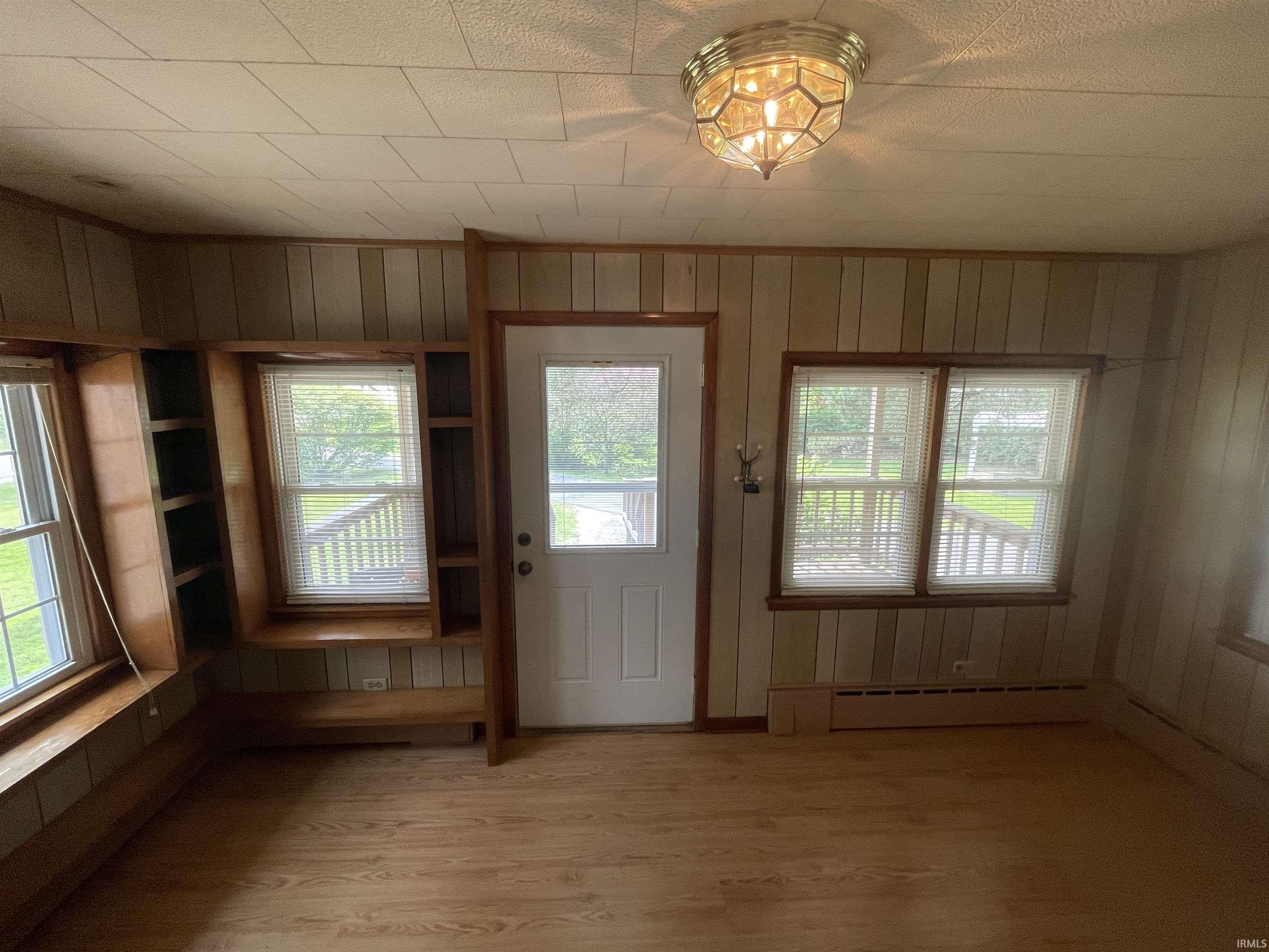 Homes for sale in Jasonville, IN | 14467 W St Rd 48, Jasonville, IN 47438 | MLS# 202524378