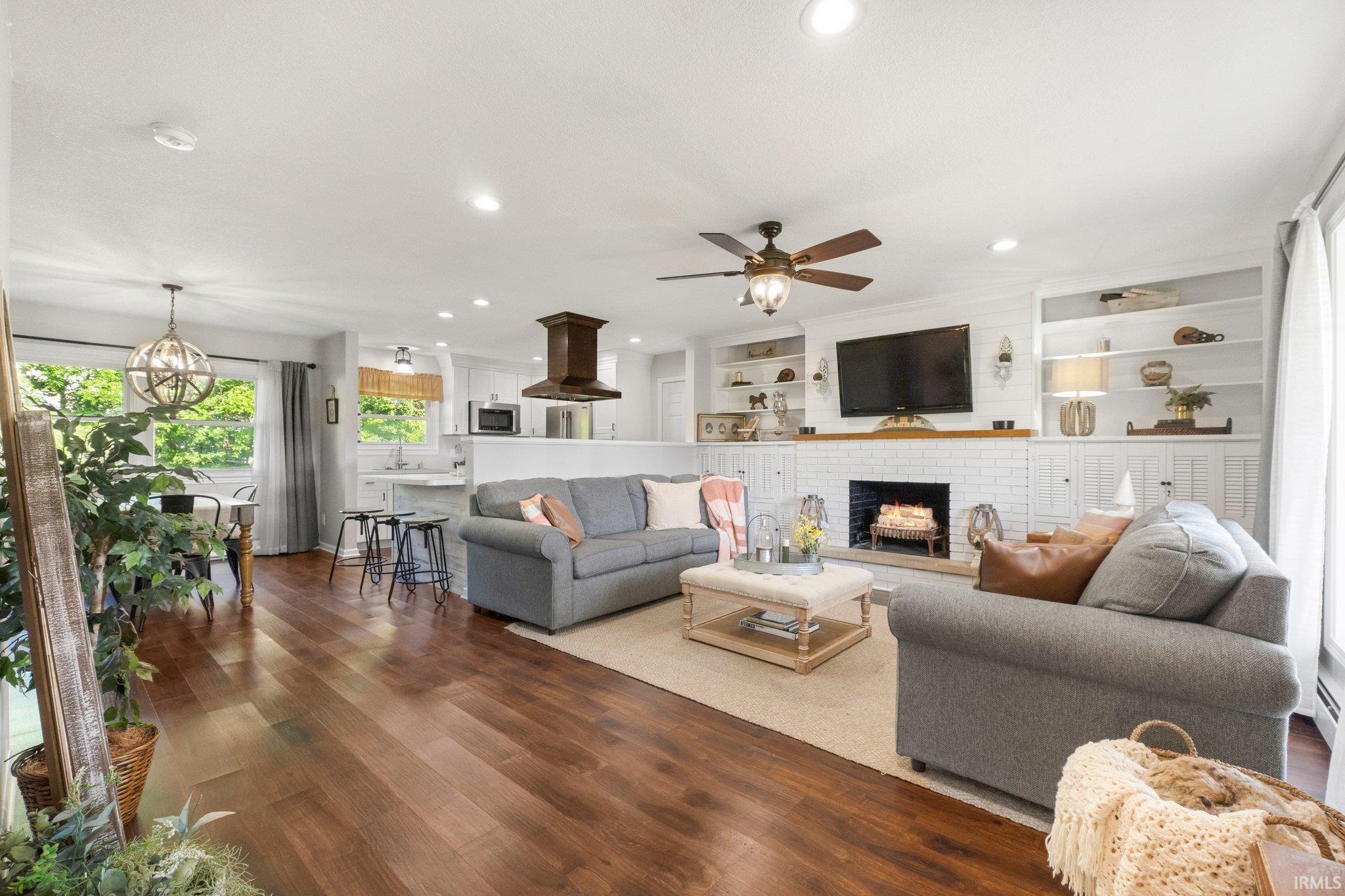 Photo 4 of 502 S. Britton Street