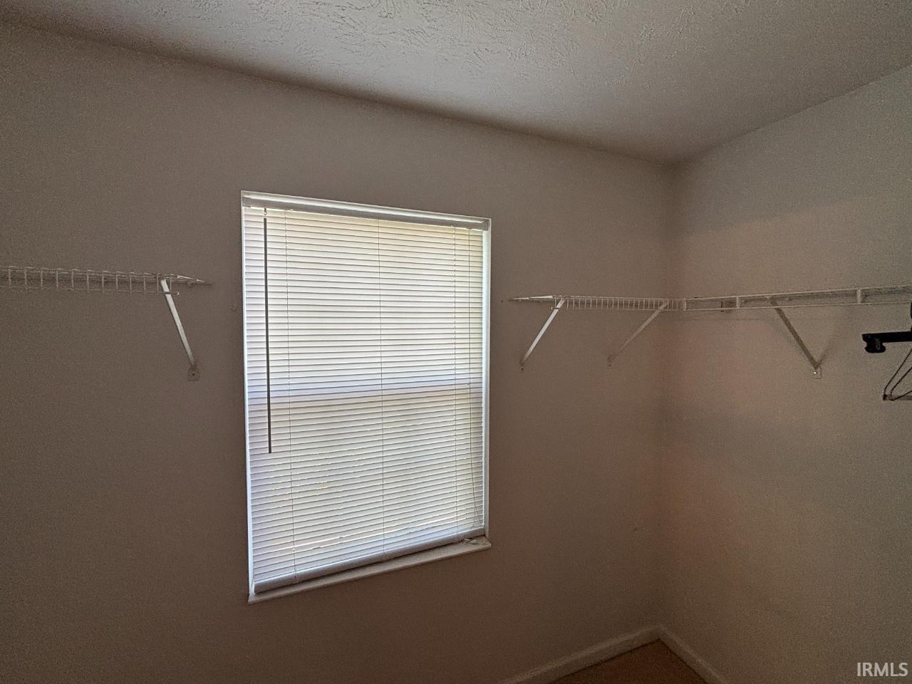 Homes for sale in Anderson, IN | 4912 Atlanta St, Anderson, IN 46013 | MLS# 202524400