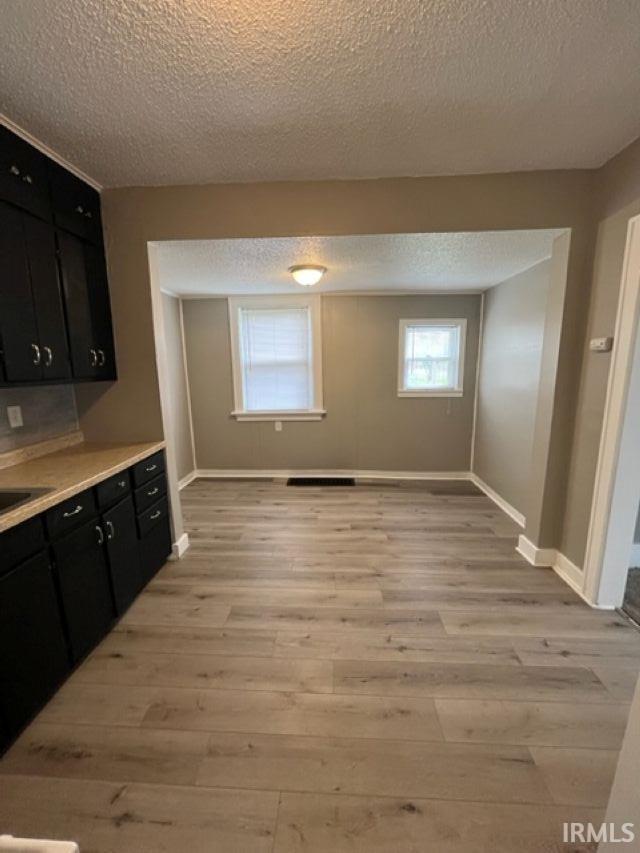 Photo 4 of 3421 Smith Street
