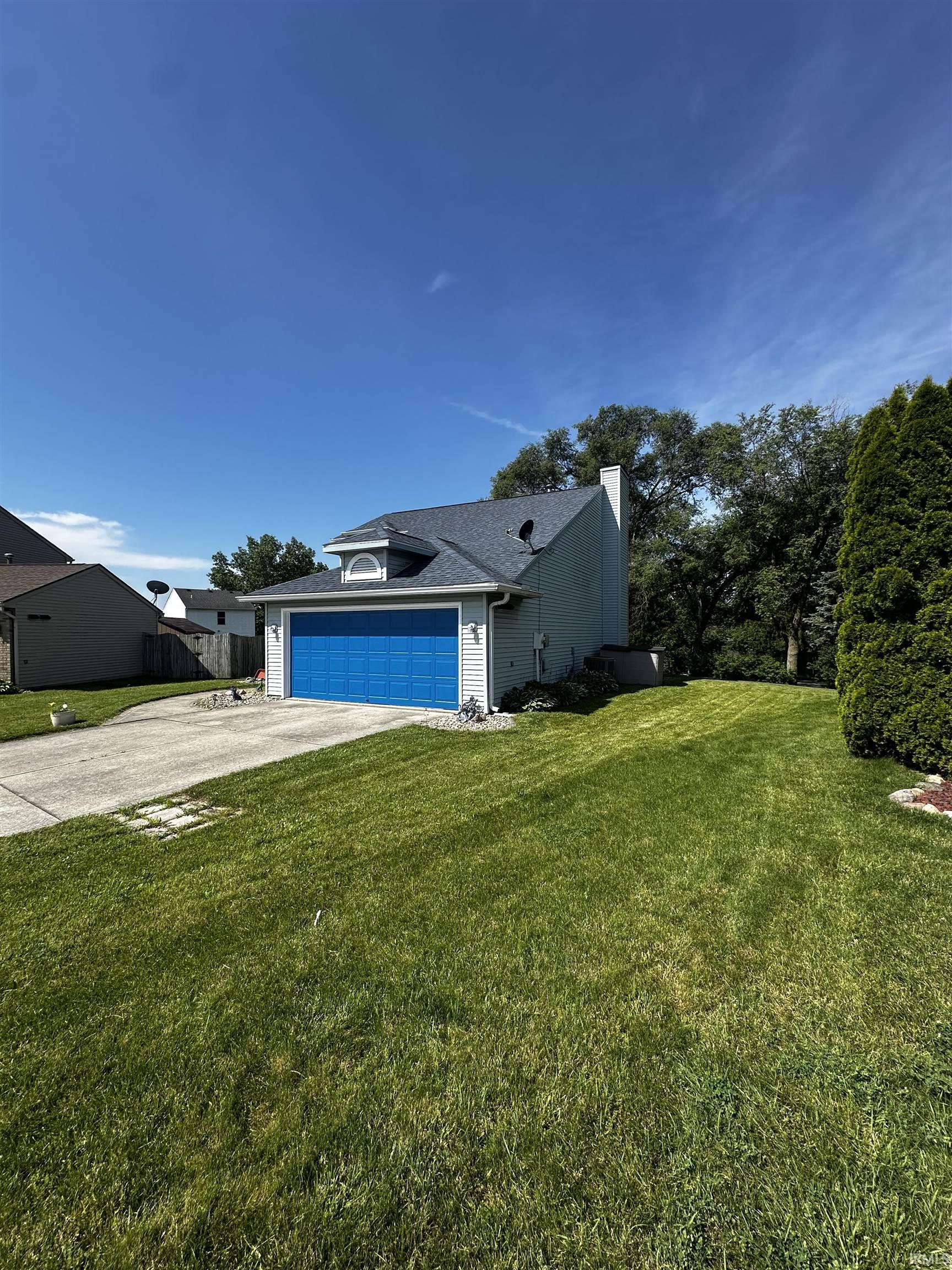 Photo 5 of 619 Briarfield Drive