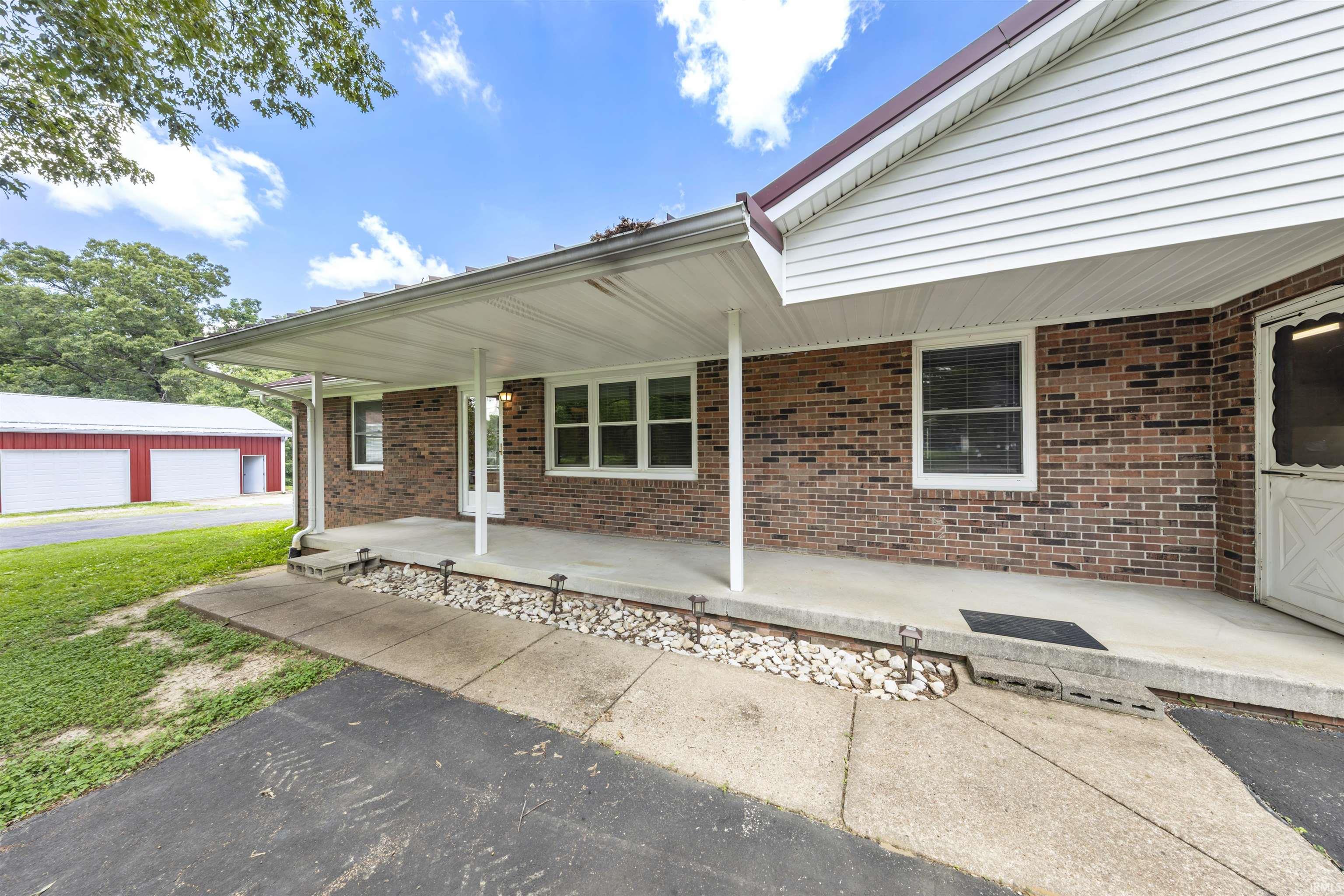 Homes for sale in Evansville, IN | 11549 Saint Wendel Rd, Evansville, IN 47720 | MLS# 202524416