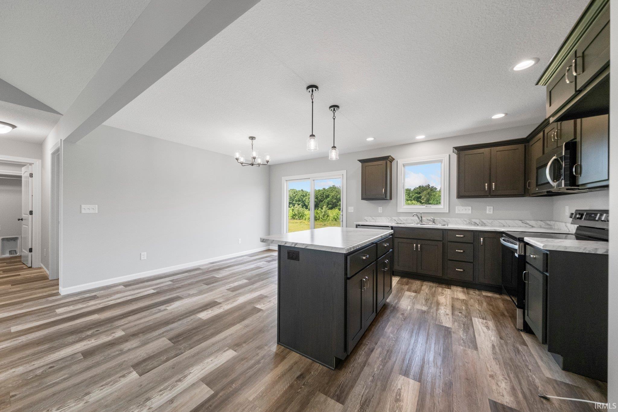 Photo 3 of 54879 Moonfish Court