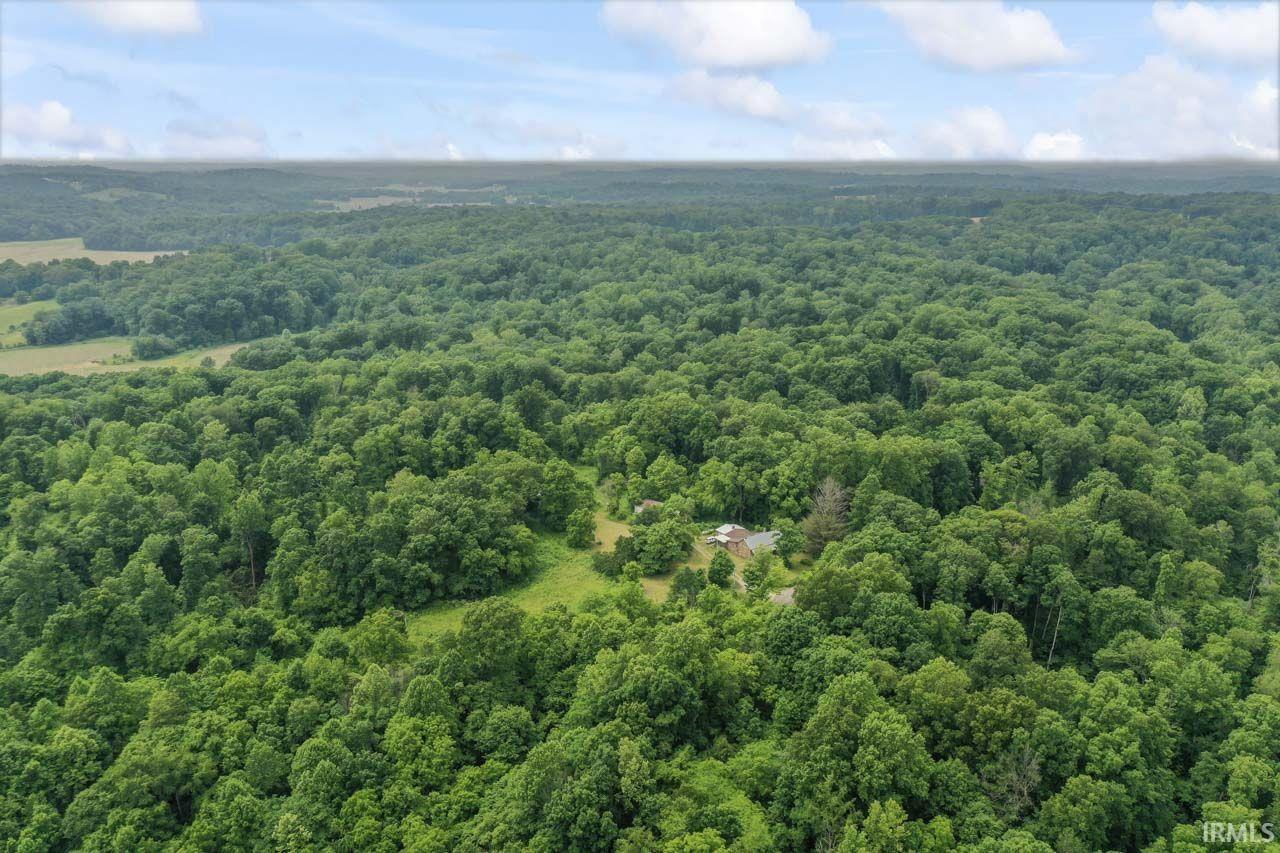 Homes for sale in Spencer, IN | 1038 Cedar Ln, Spencer, IN 47460 | MLS# 202524440