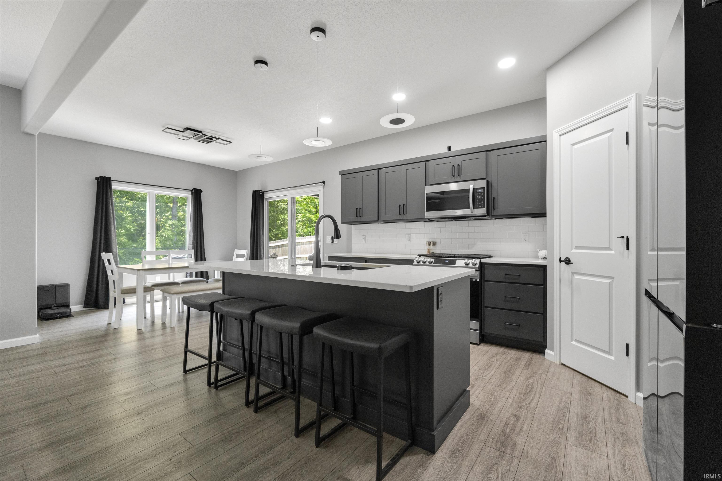 Photo 6 of 14003 Diavik Place