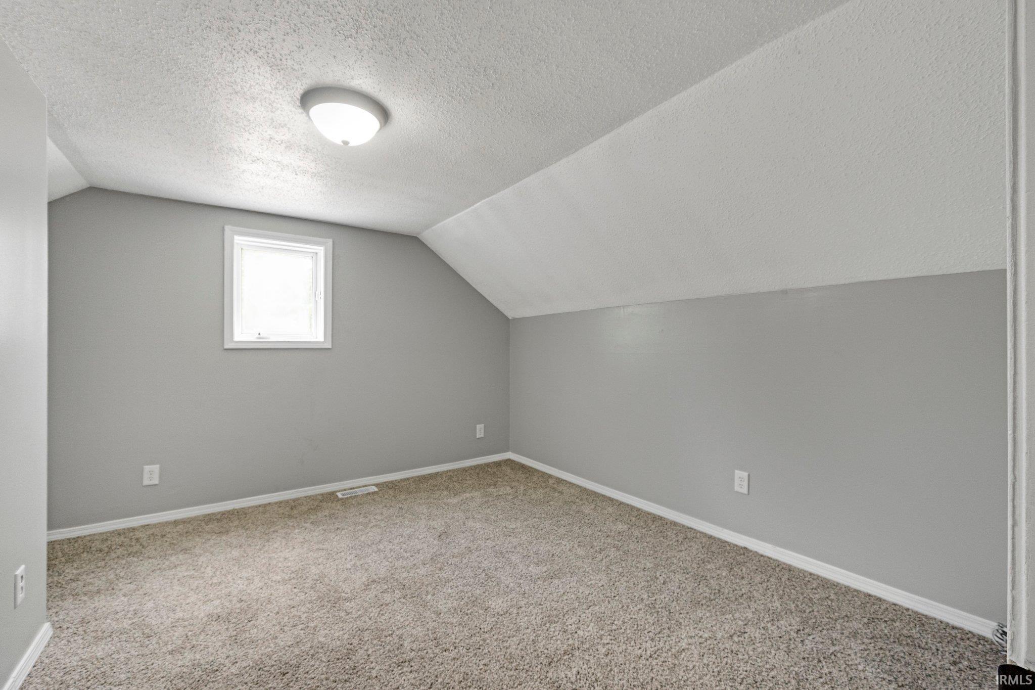 Photo 13 of 2725 Fox Avenue