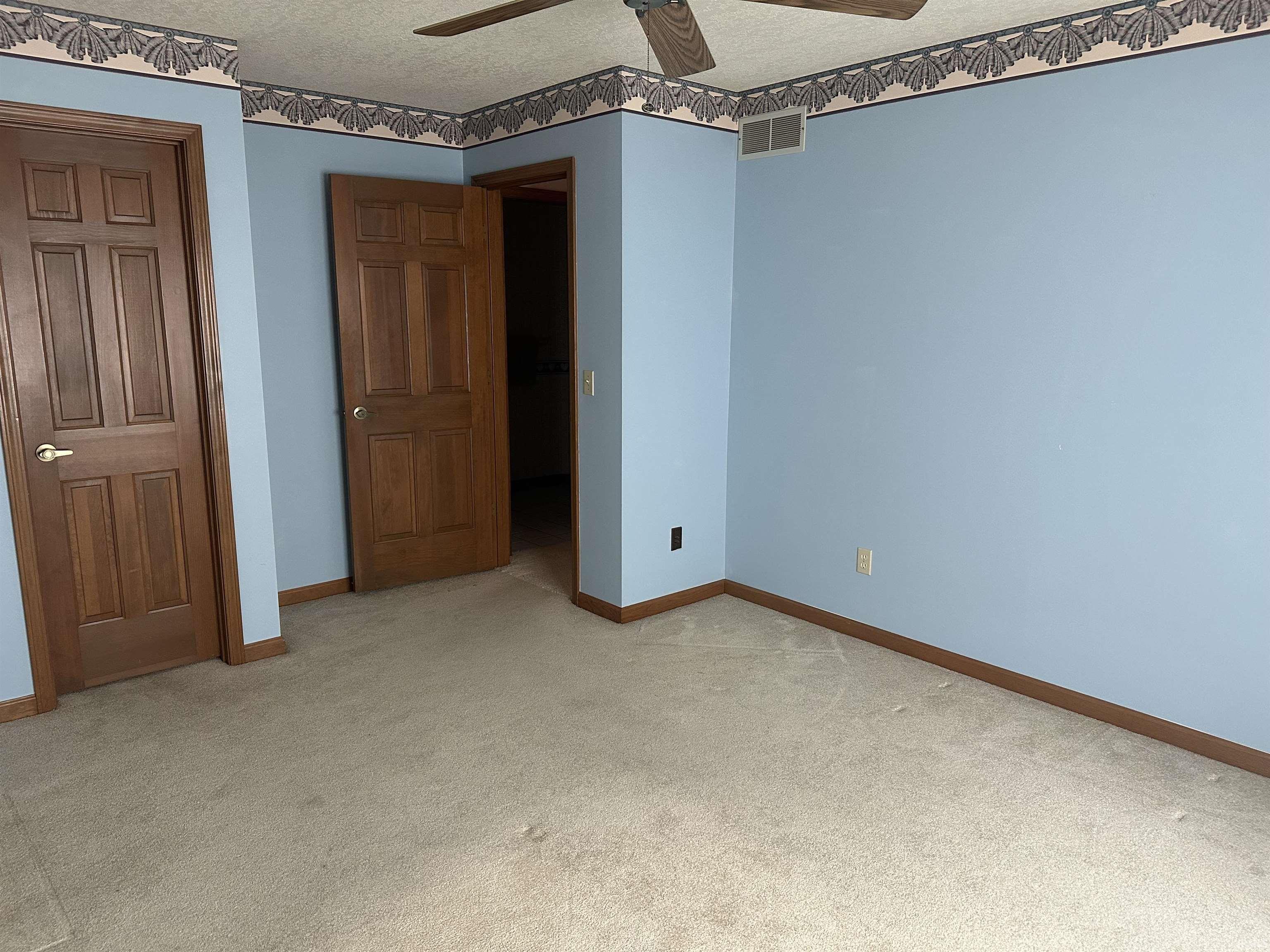 Photo 8 of 6420 Langley Court