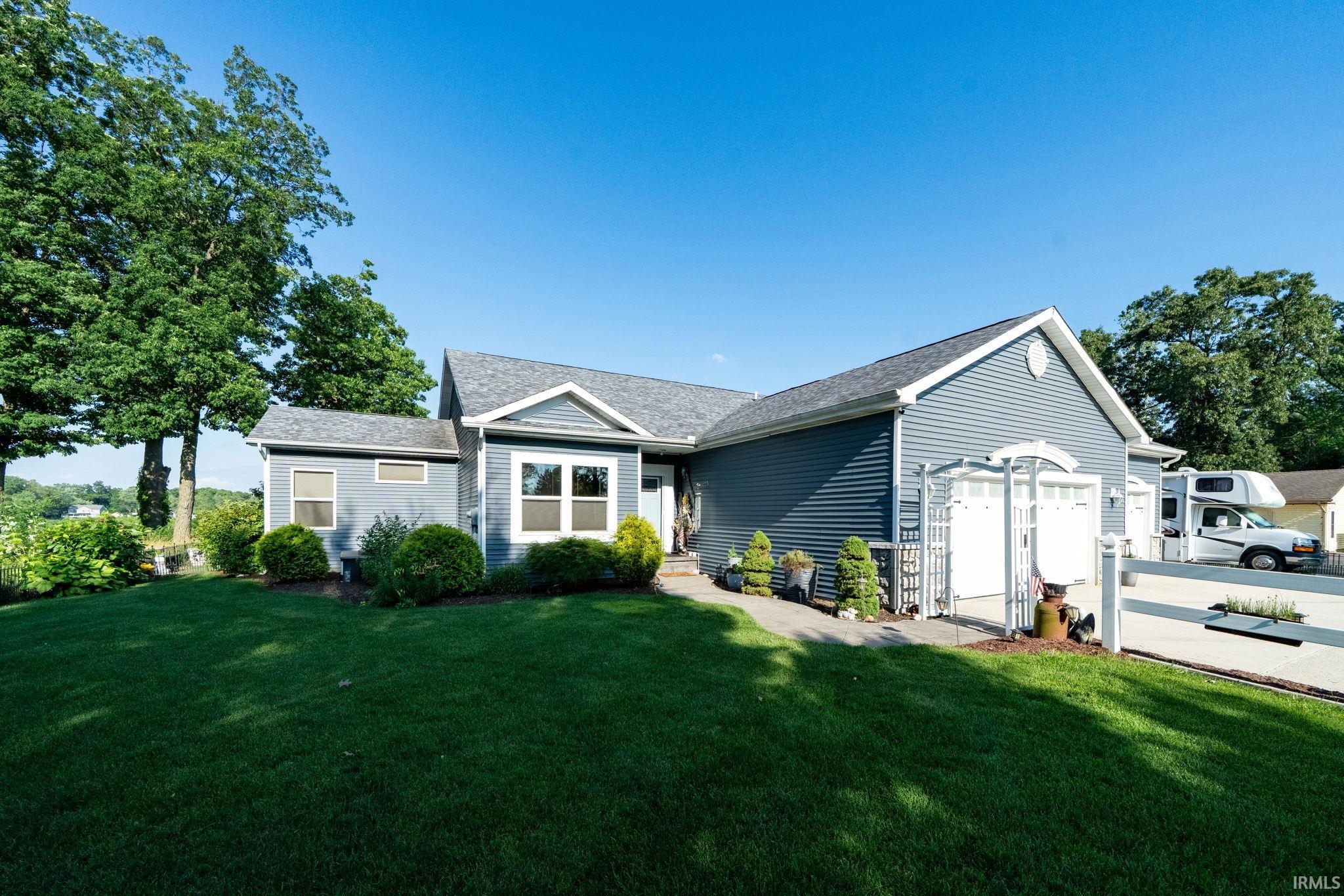 Homes for sale in Osceola, IN | 506 N Beech Rd, Osceola, IN 46561 | MLS# 202524486