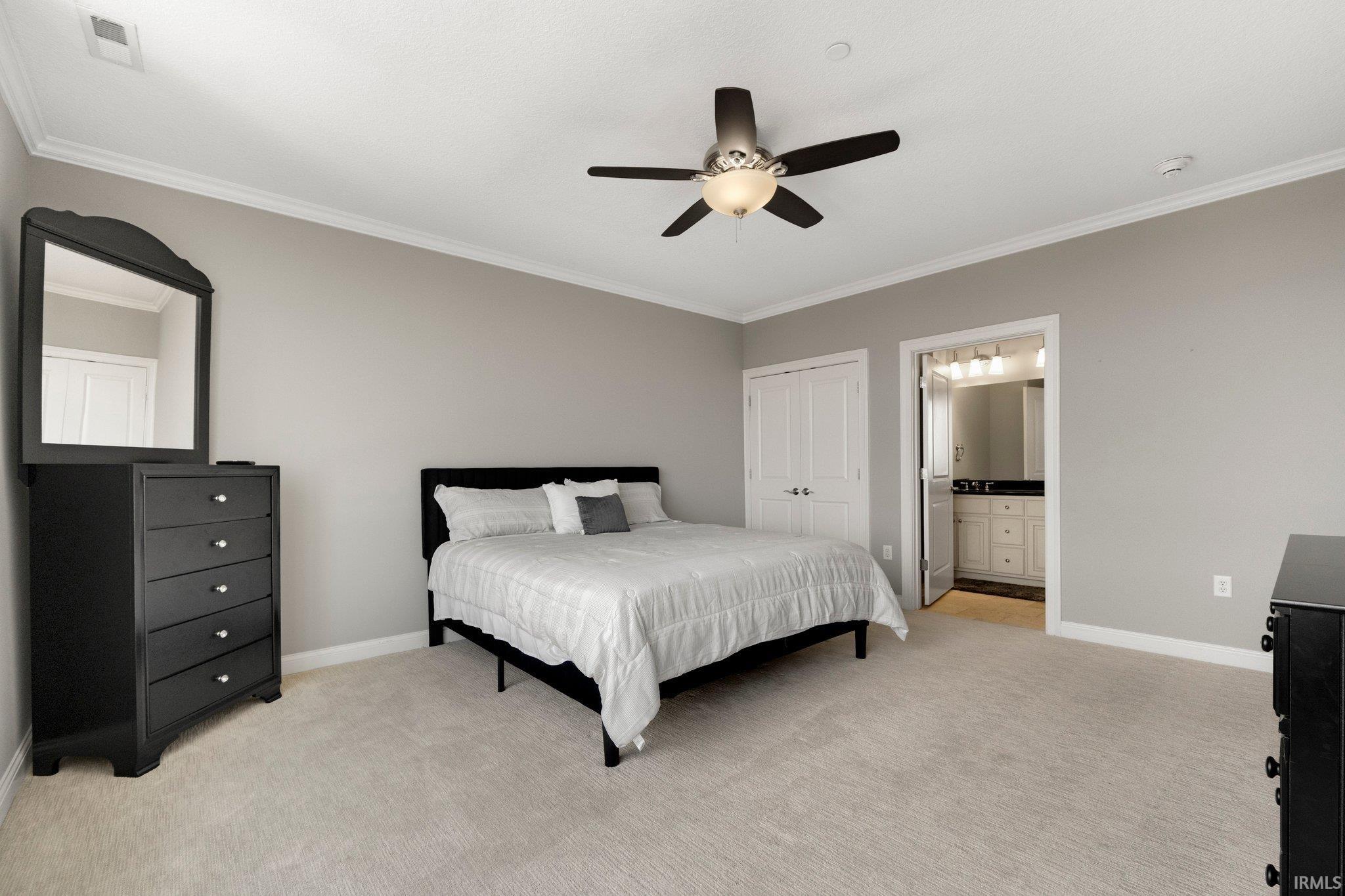 Photo 14 of 203 E Berry Street