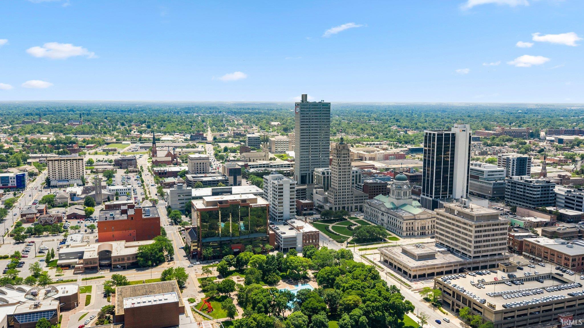 Photo 3 of 203 E Berry Street