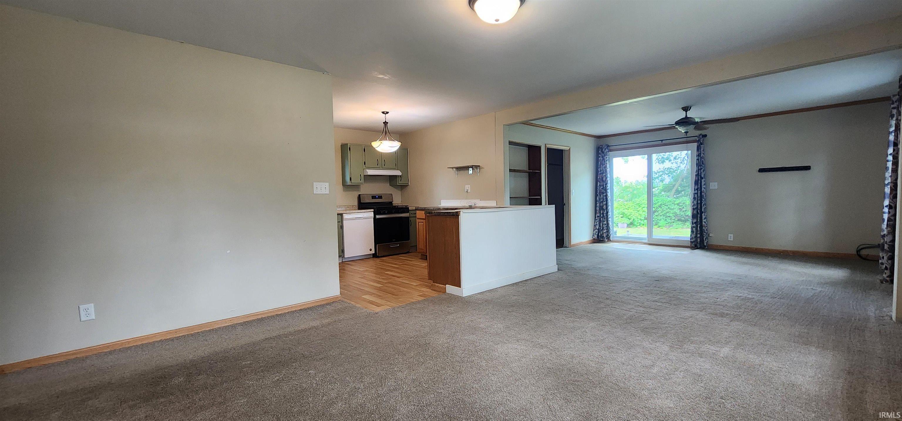 Photo 1 of 606 S Manor Drive