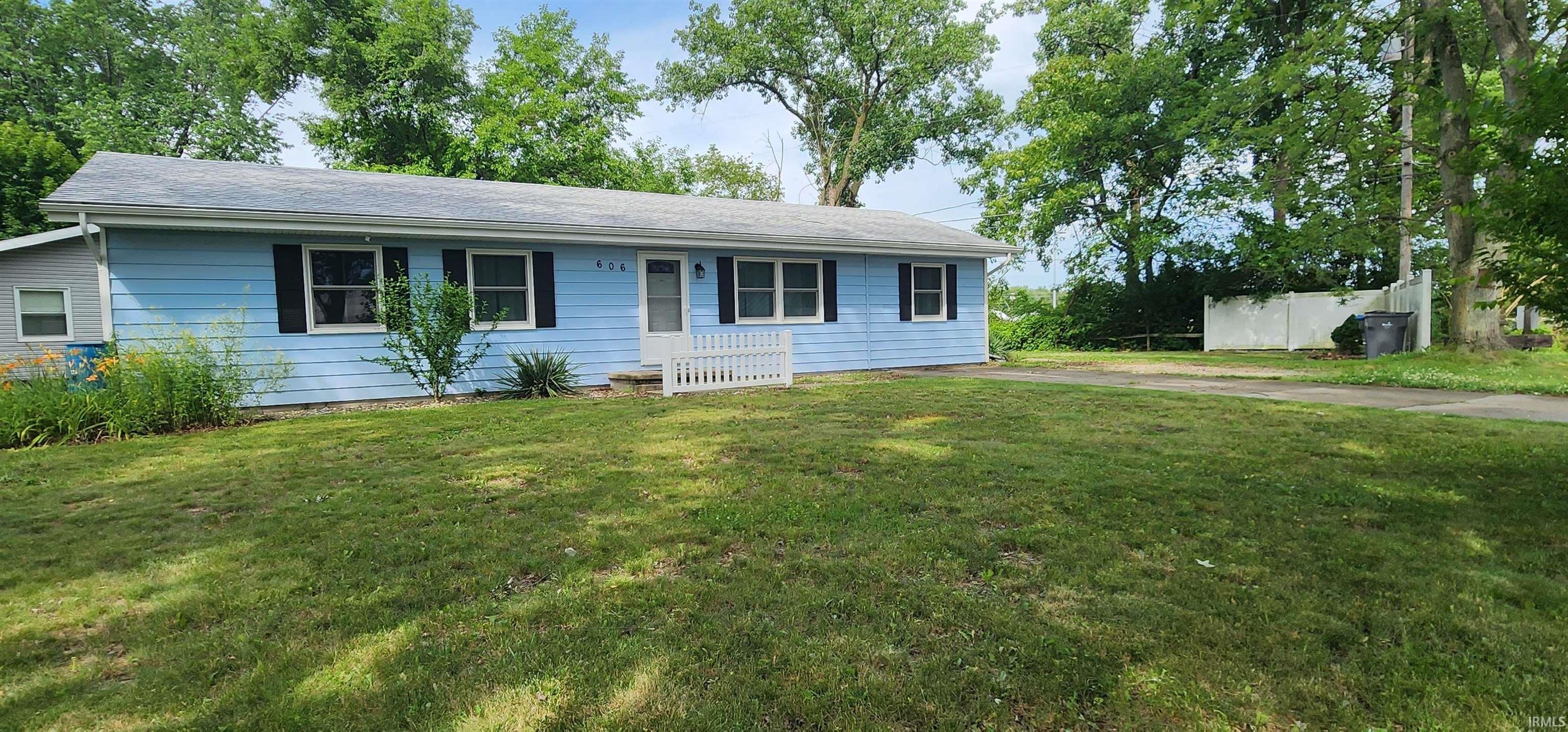 Photo 22 of 606 S Manor Drive