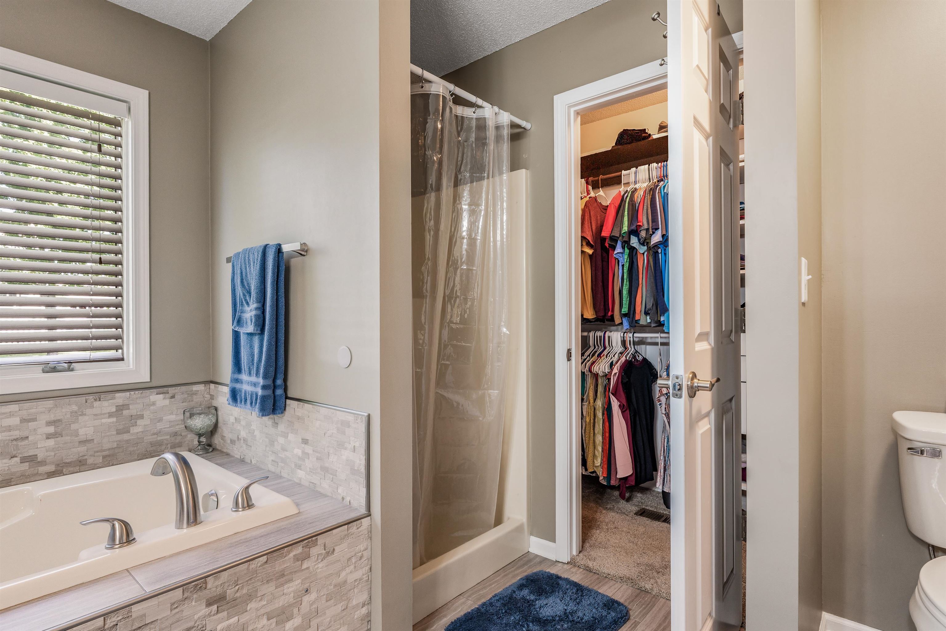 Photo 18 of 10414 Unita Drive