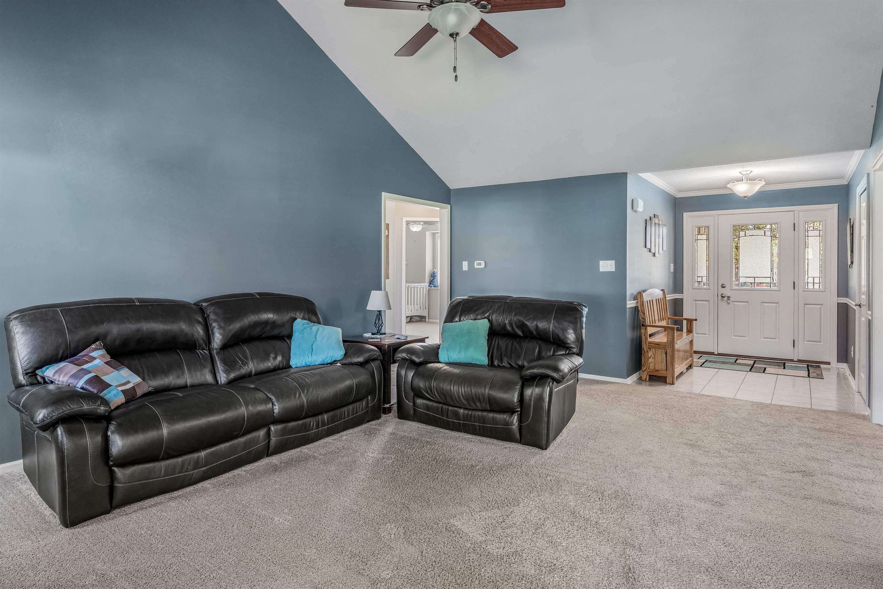 Photo 3 of 10414 Unita Drive