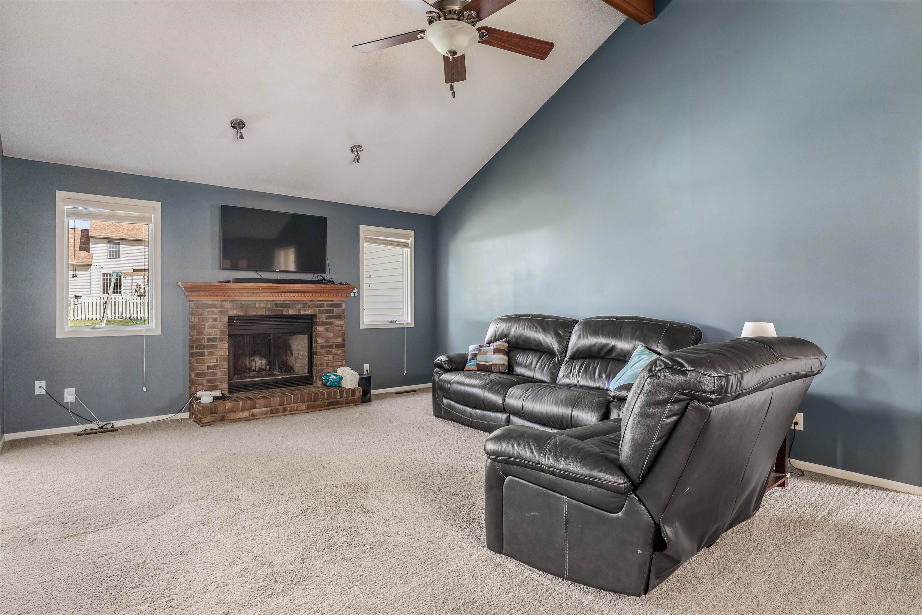 Photo 4 of 10414 Unita Drive