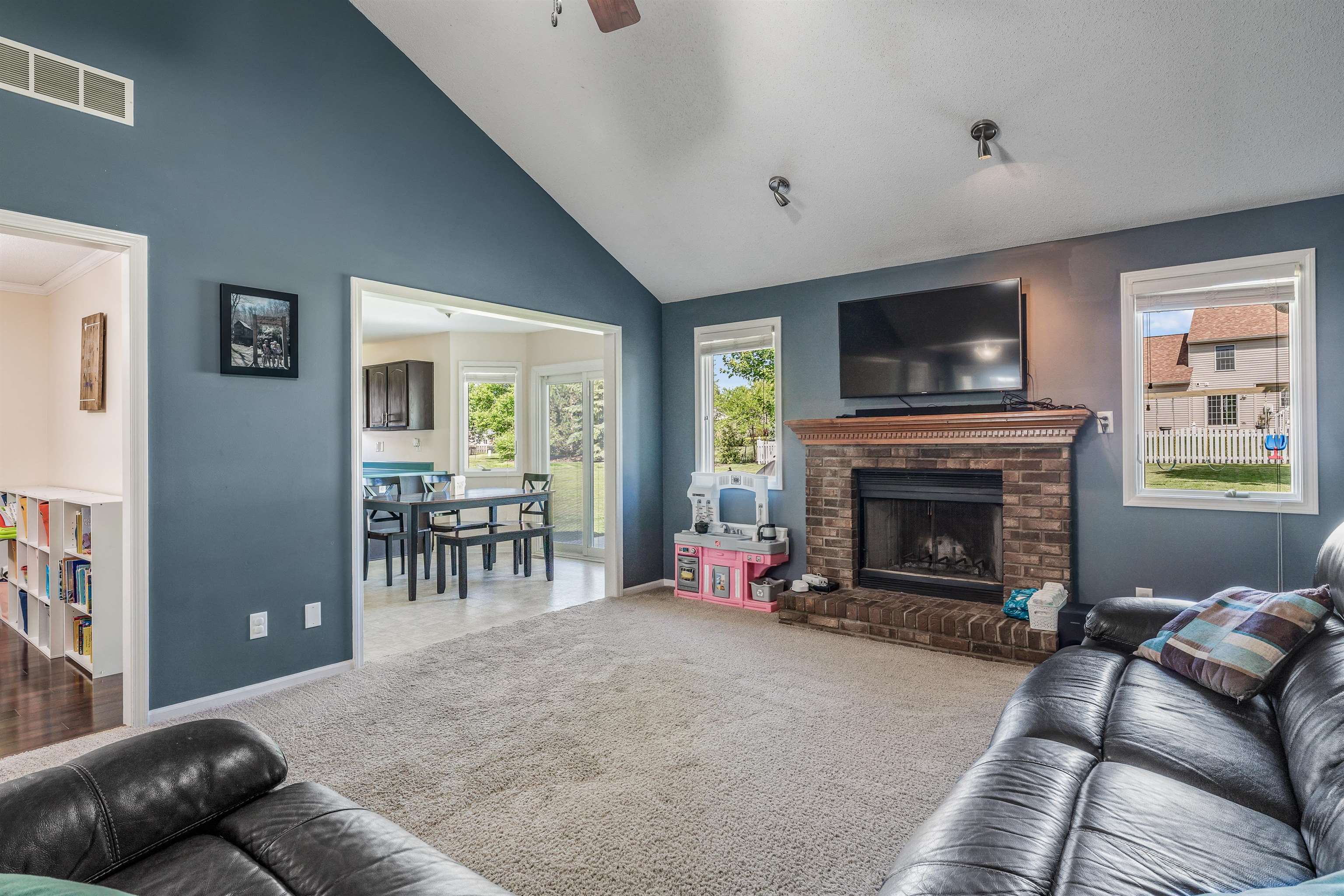 Photo 5 of 10414 Unita Drive