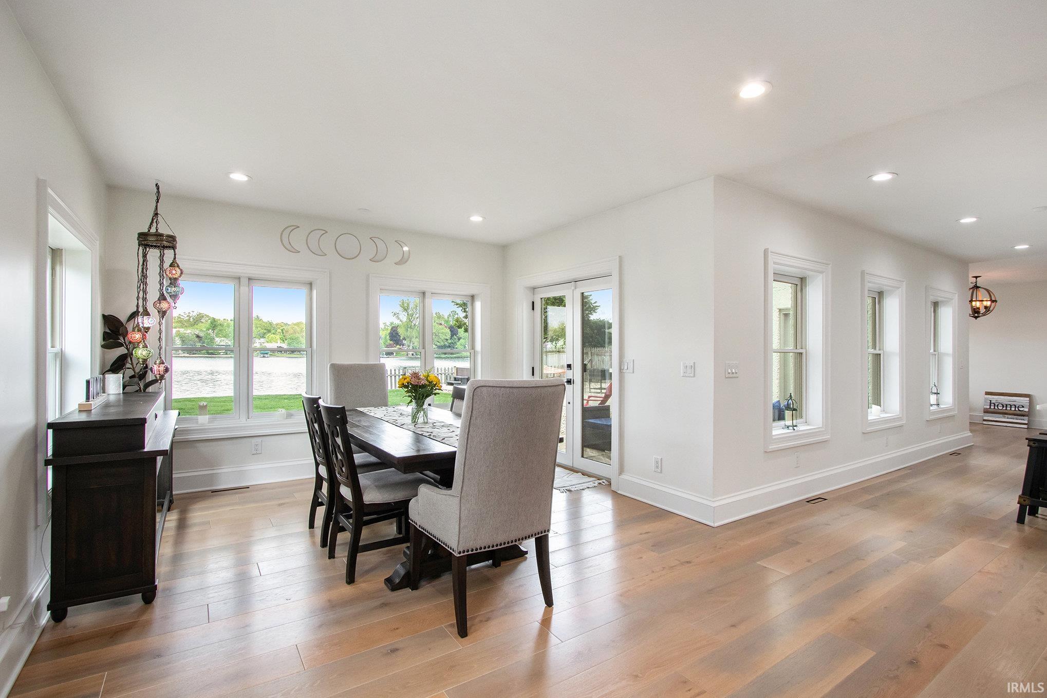 Photo 8 of 4 Edgewater Place