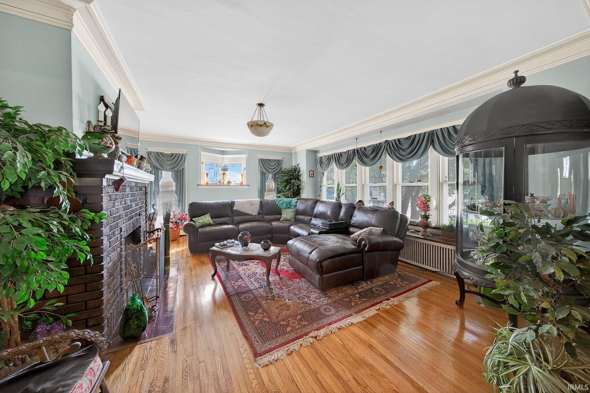 Photo 3 of 302 W Jackson Boulevard