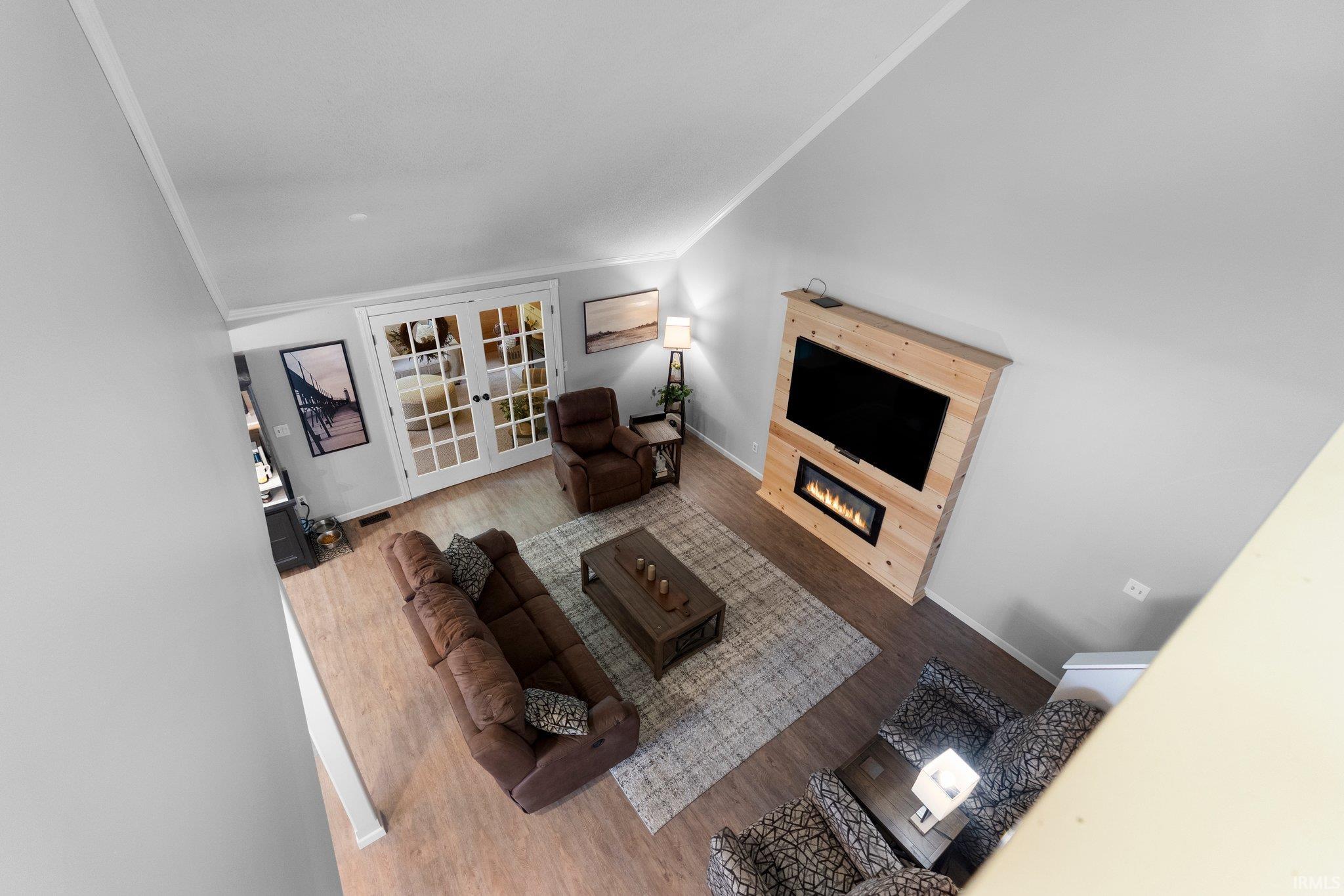 Photo 14 of 704 Shoreland Court