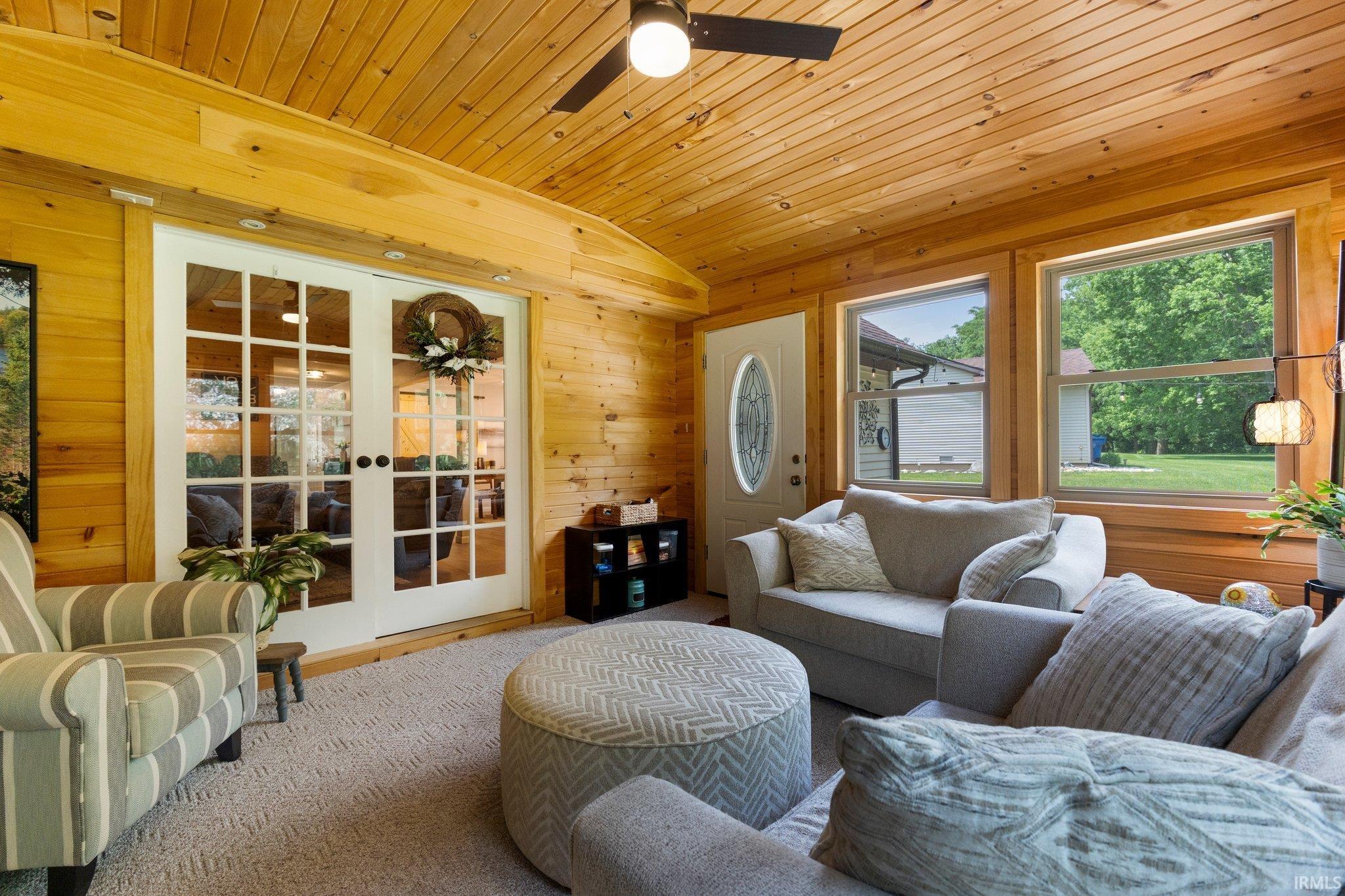 Photo 16 of 704 Shoreland Court