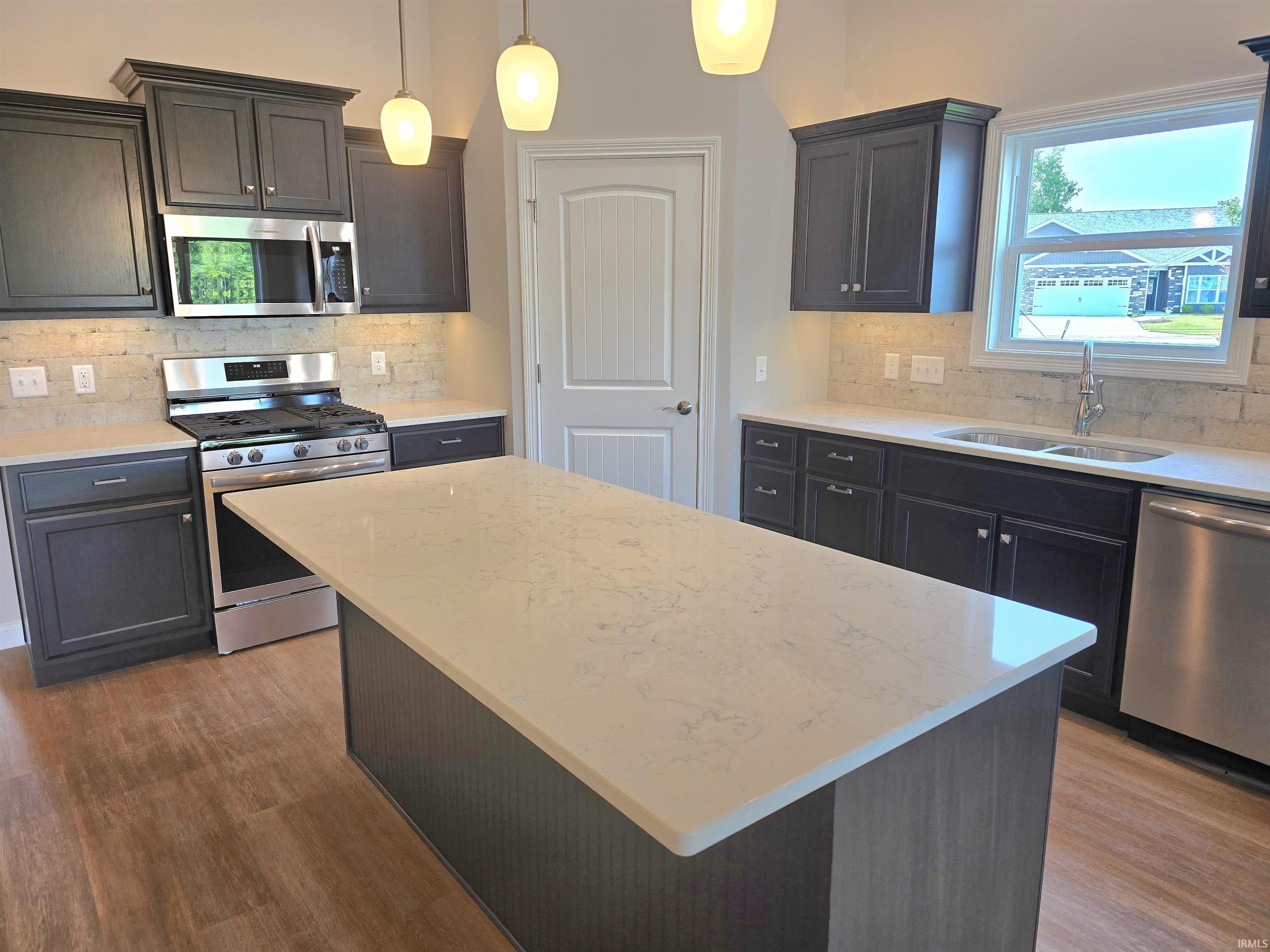 Photo 6 of 14117 Hughies Cove