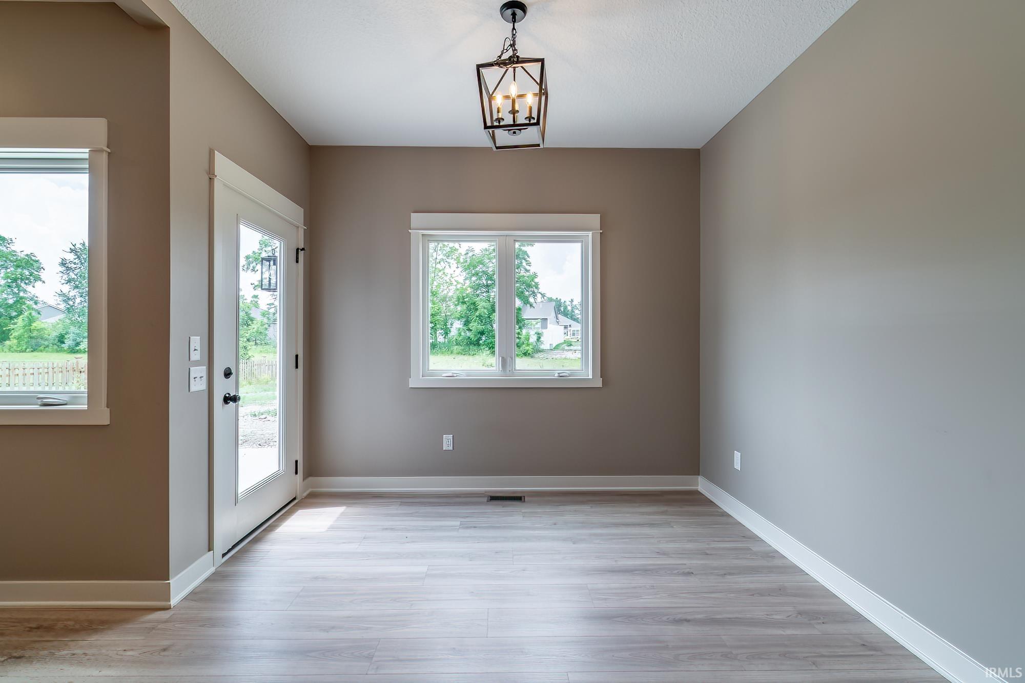 Photo 5 of 7751 Luna Way