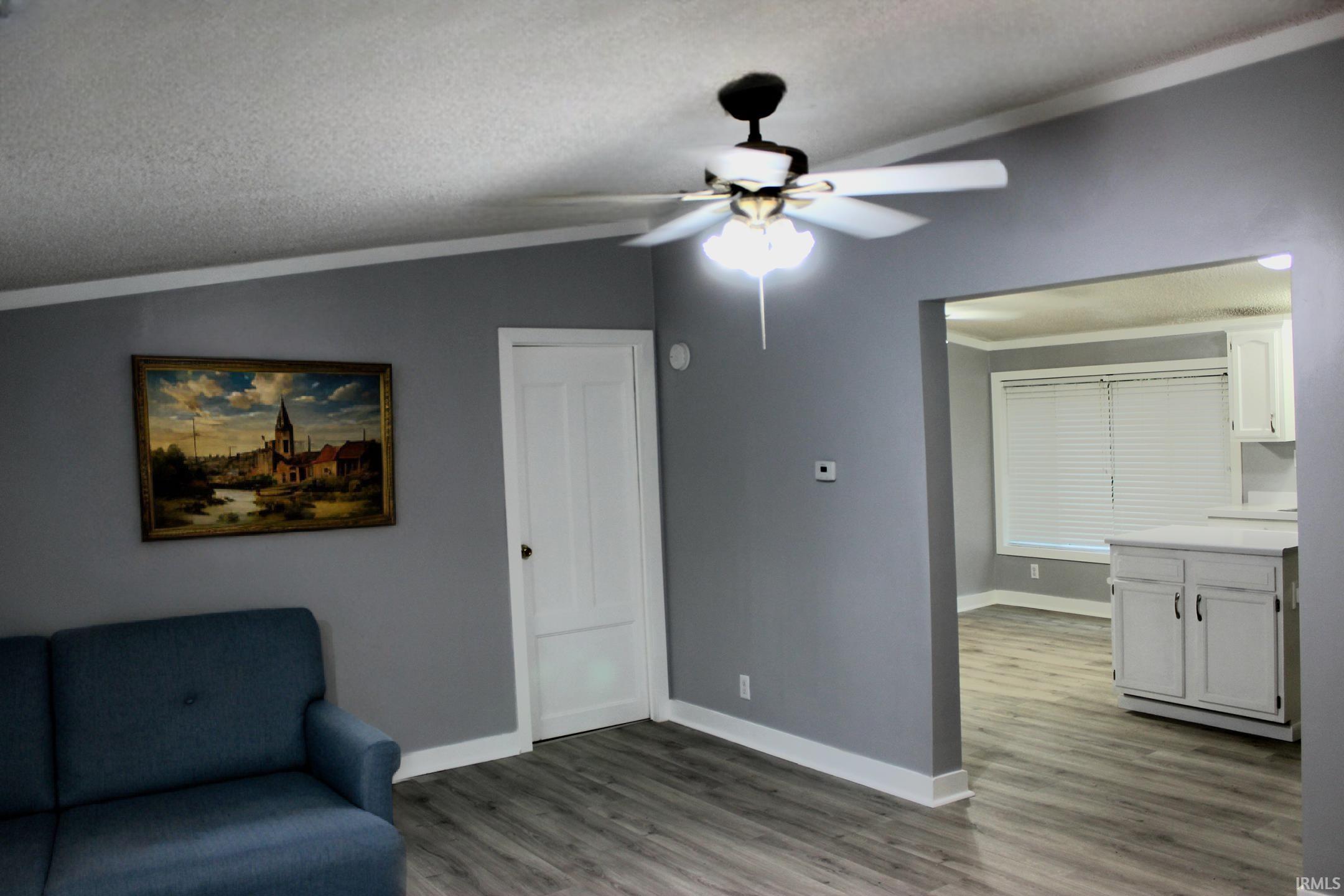 Photo 4 of 13573 South Street