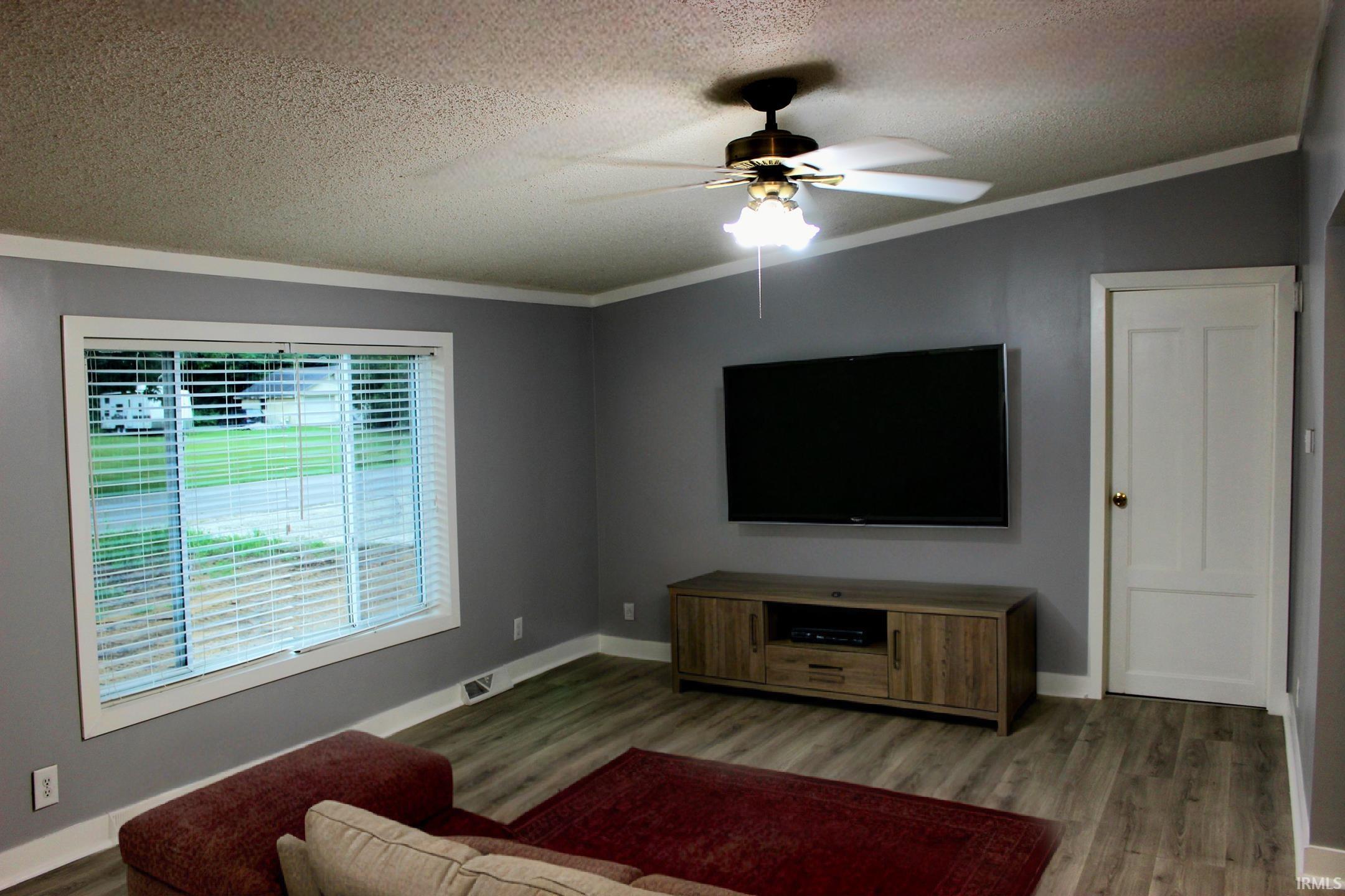 Photo 6 of 13573 South Street