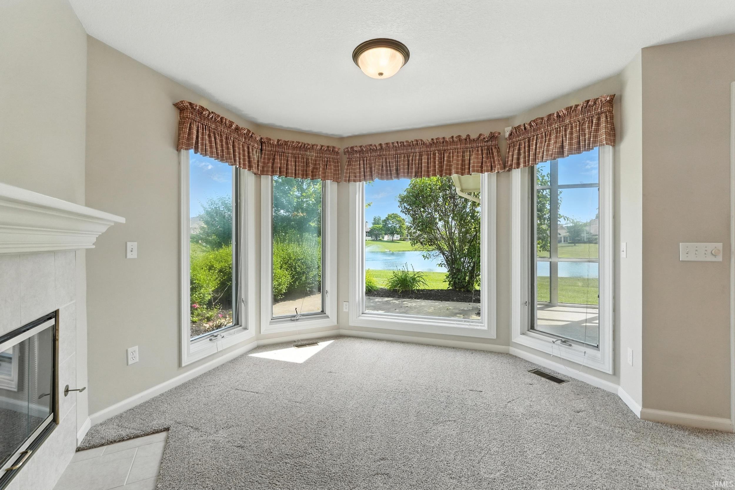 Photo 13 of 425 Bayspring Drive