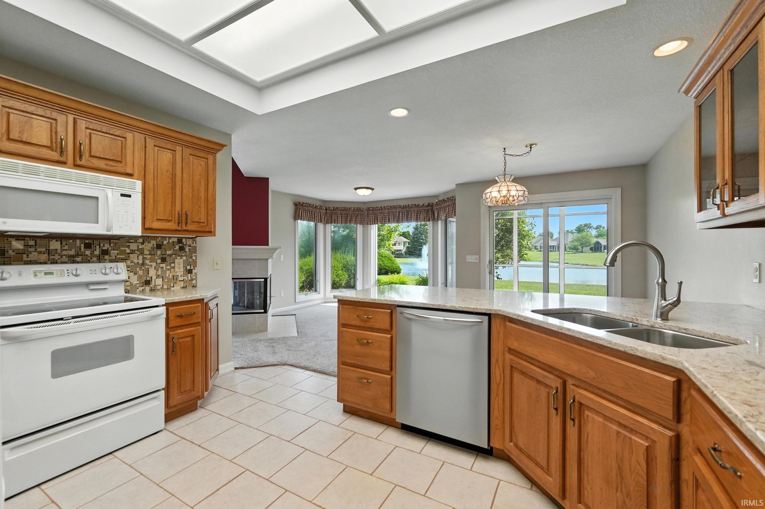 Photo 19 of 425 Bayspring Drive
