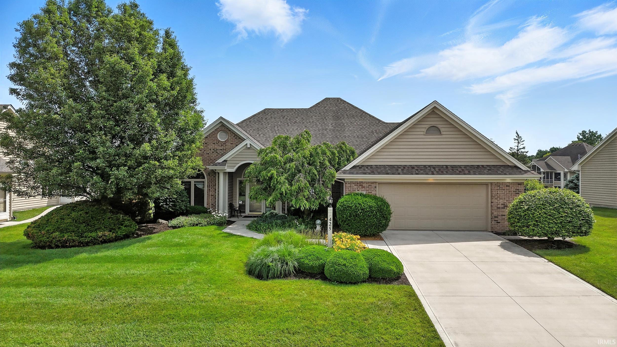 Photo 2 of 425 Bayspring Drive